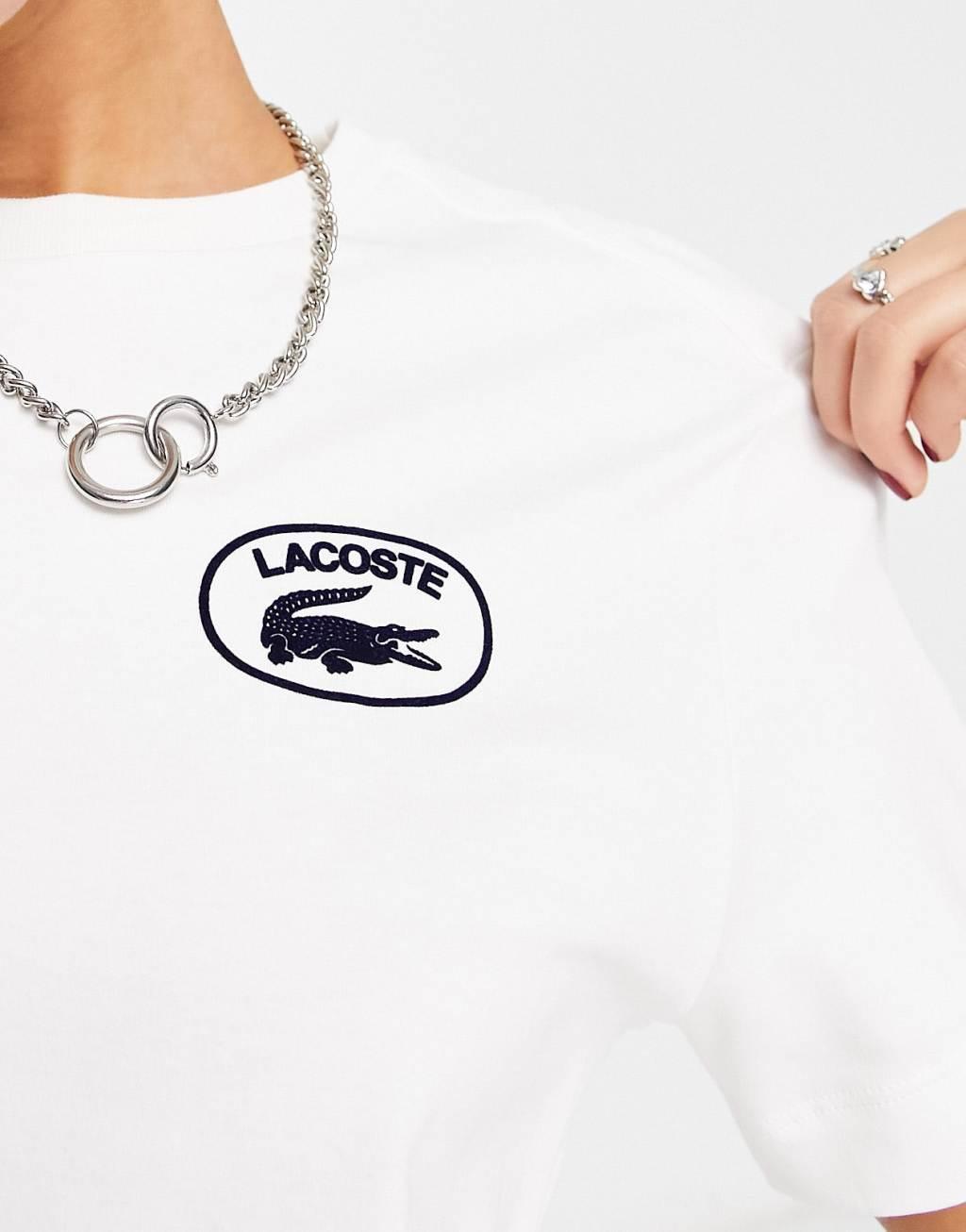 Lacoste T-shirt in white with chest logo Product Image