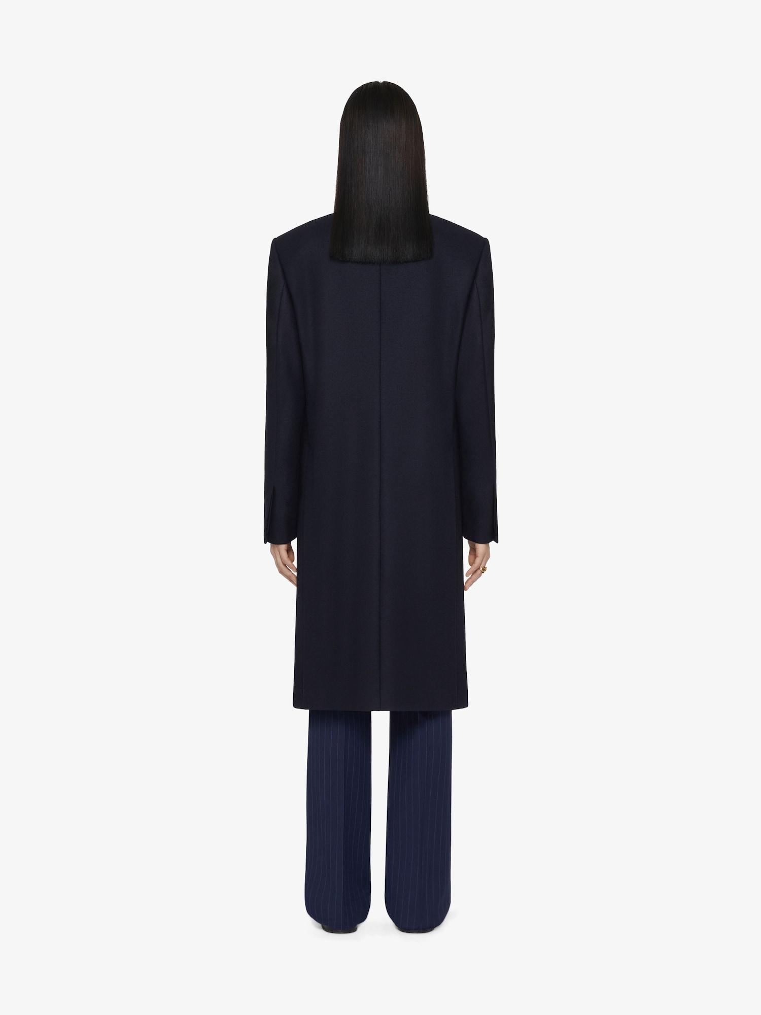 Coat in wool Product Image