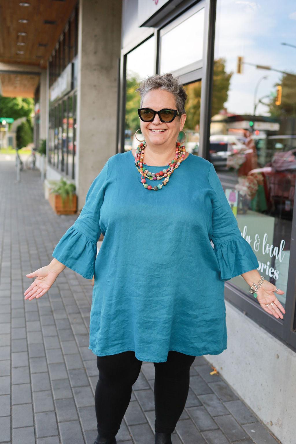 Bodacious Loverly Linen Tulip Sleeve Tunic Product Image