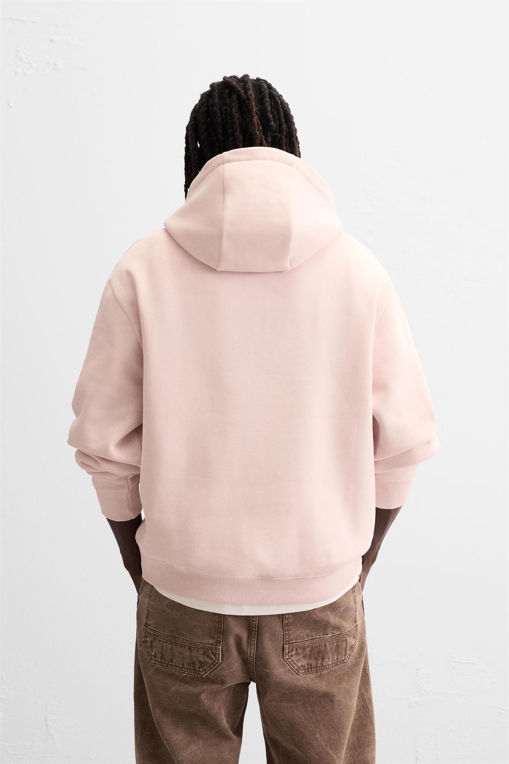 BASIC HOODIE SWEATSHIRT Product Image