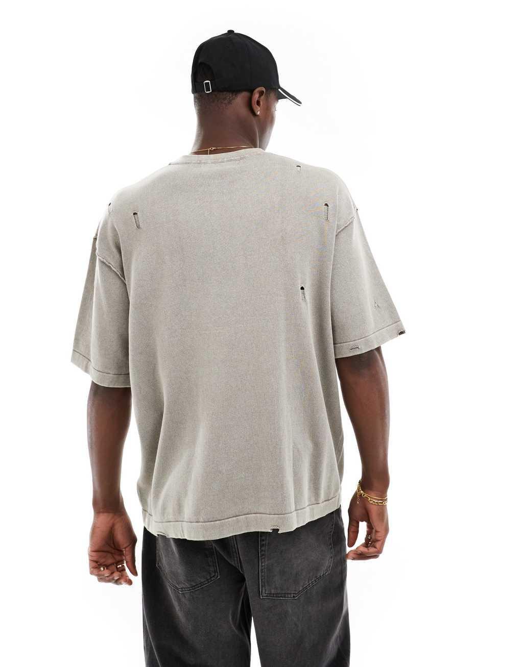 Bershka T-shirt in light green Product Image
