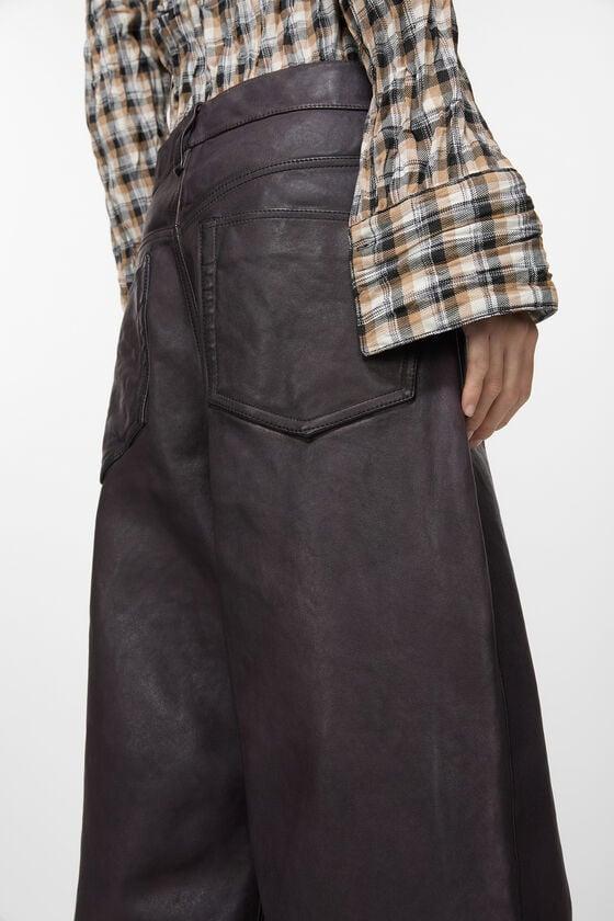 Leather trousers Product Image