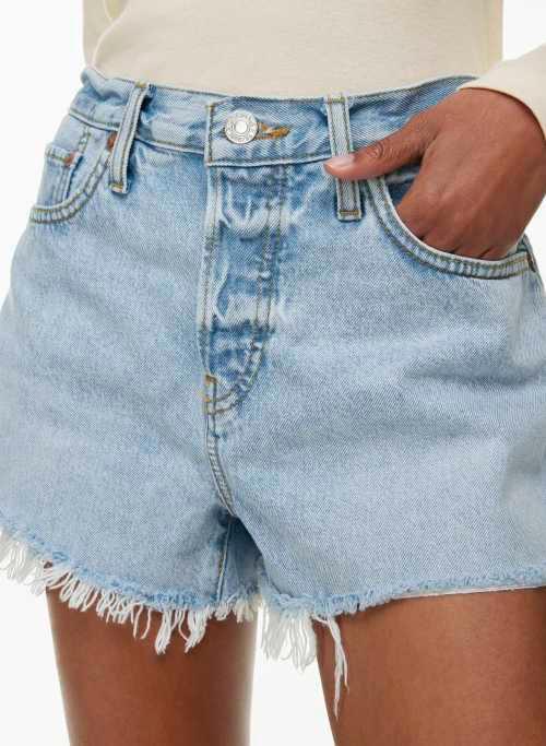 mid-rise relaxed short Product Image