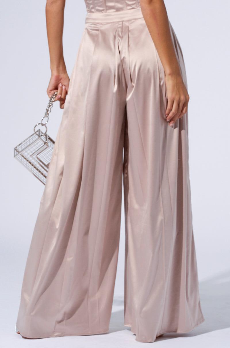 TAKE IT EASY TROUSER Product Image