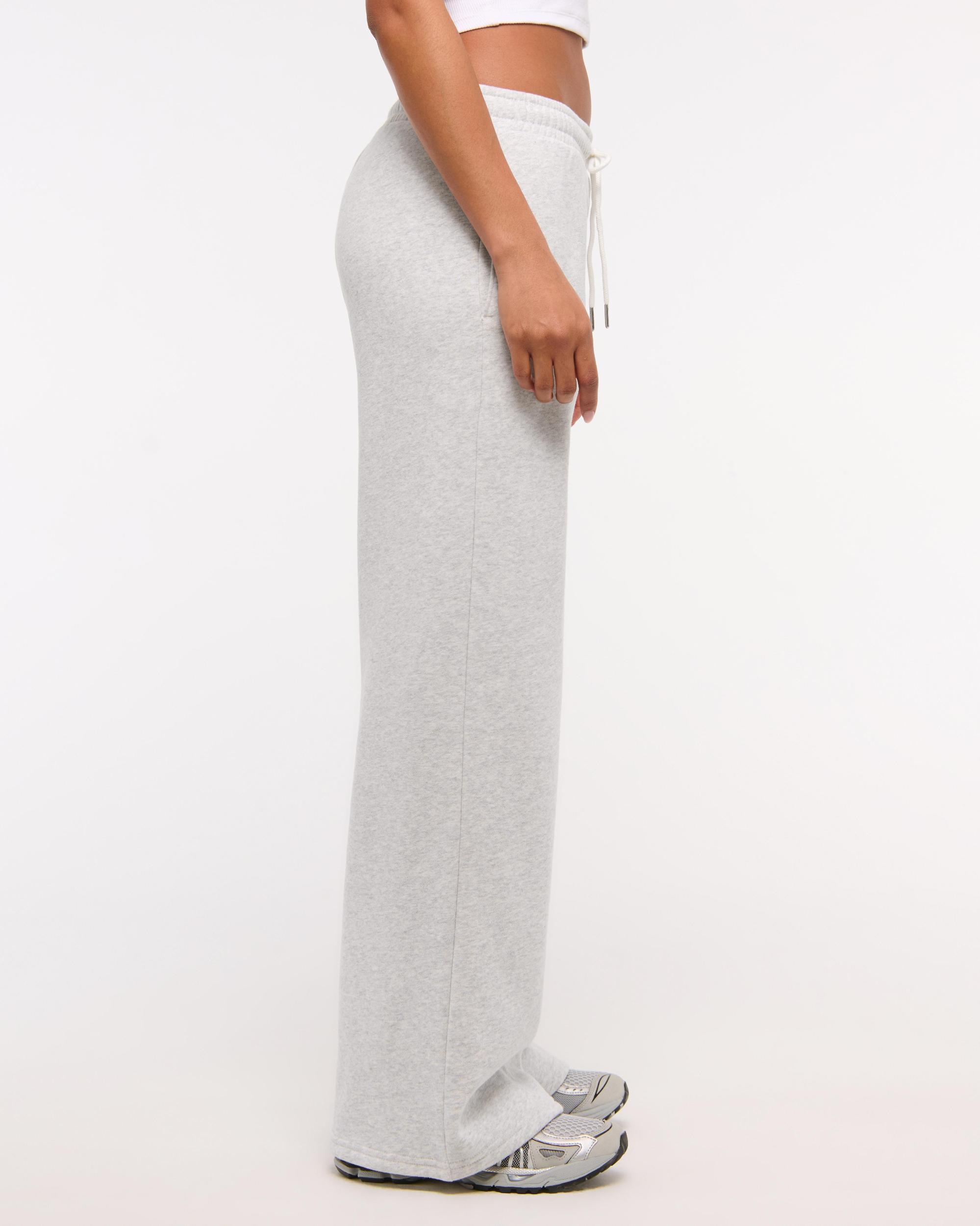 Essential Sunday Wide Leg Sweatpant Product Image