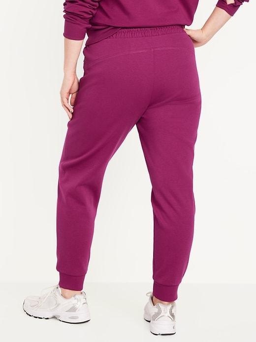 High-Waisted Dynamic Fleece Joggers Product Image