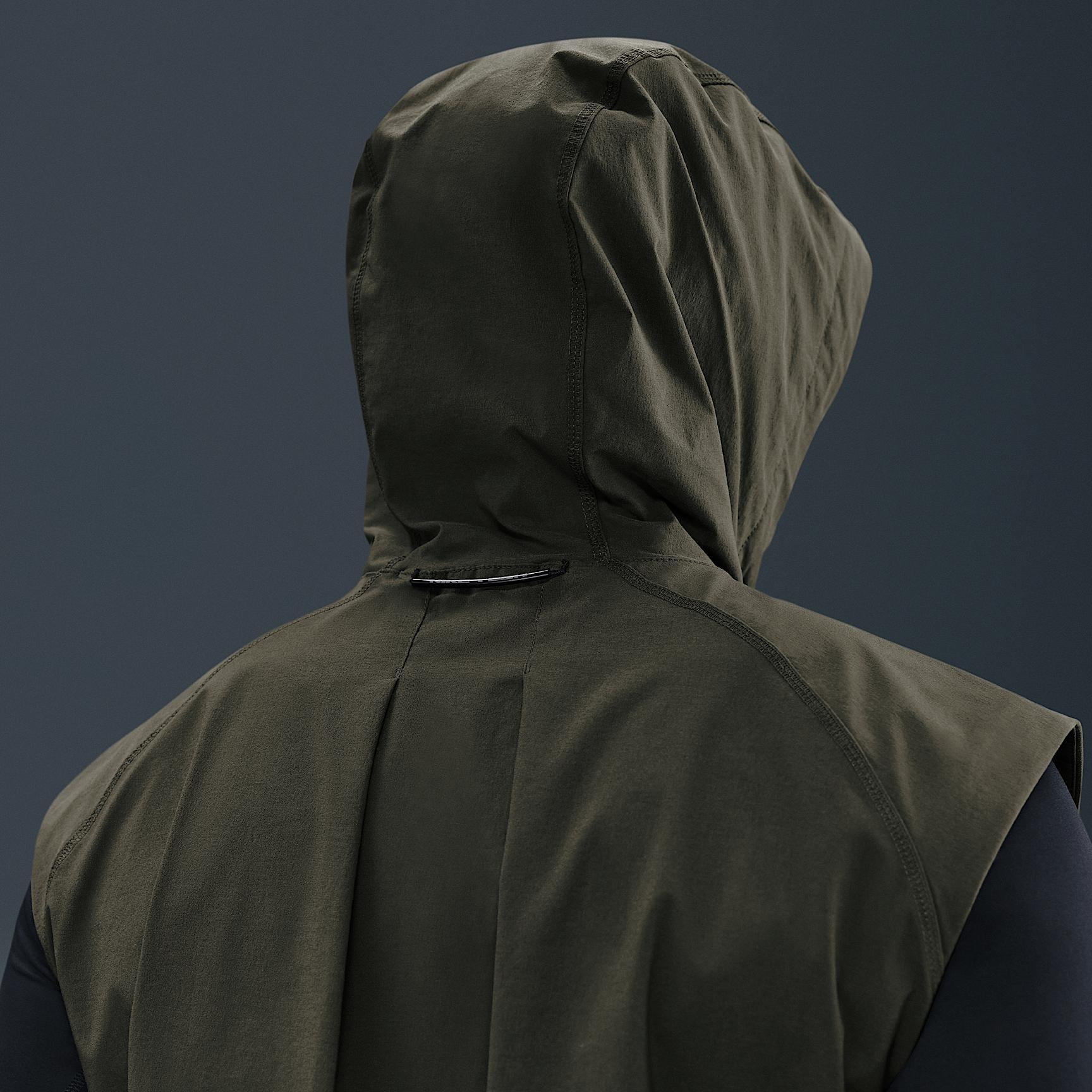 Nike Tech Men's Dri-FIT Woven Windrunner Vest Product Image
