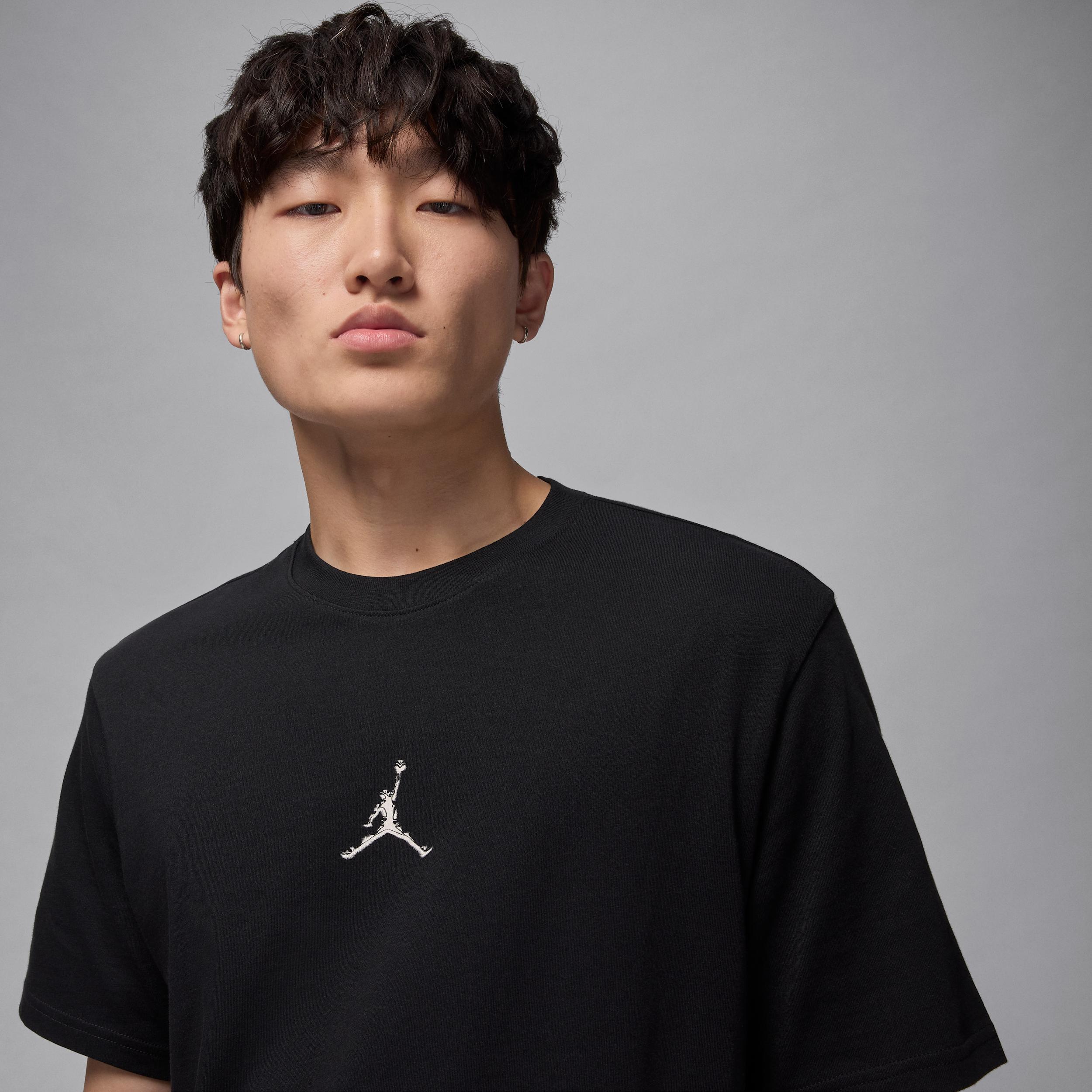 Jordan Sport Men's Dri-FIT T-Shirt Product Image