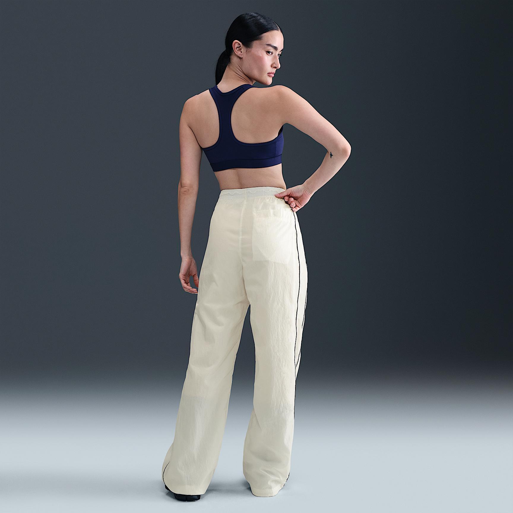 Nike Women's Windrunner High-Waisted Woven Open-Hem Pants Product Image