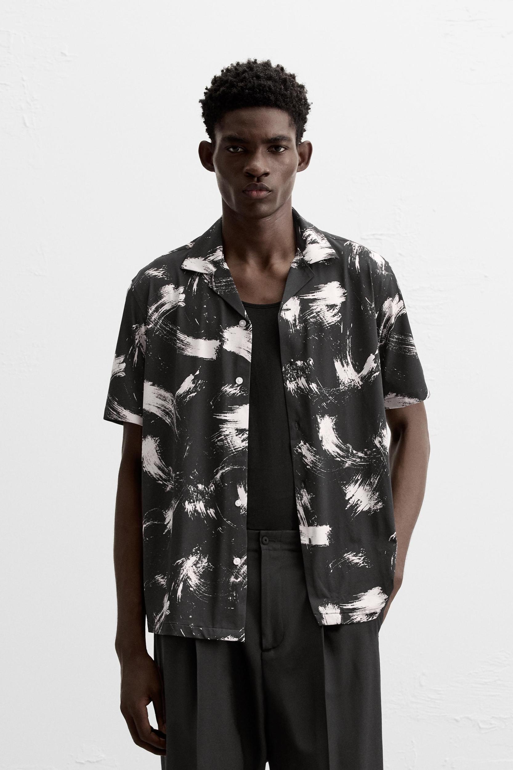 ABSTRACT PRINT STRETCH SHIRT Product Image