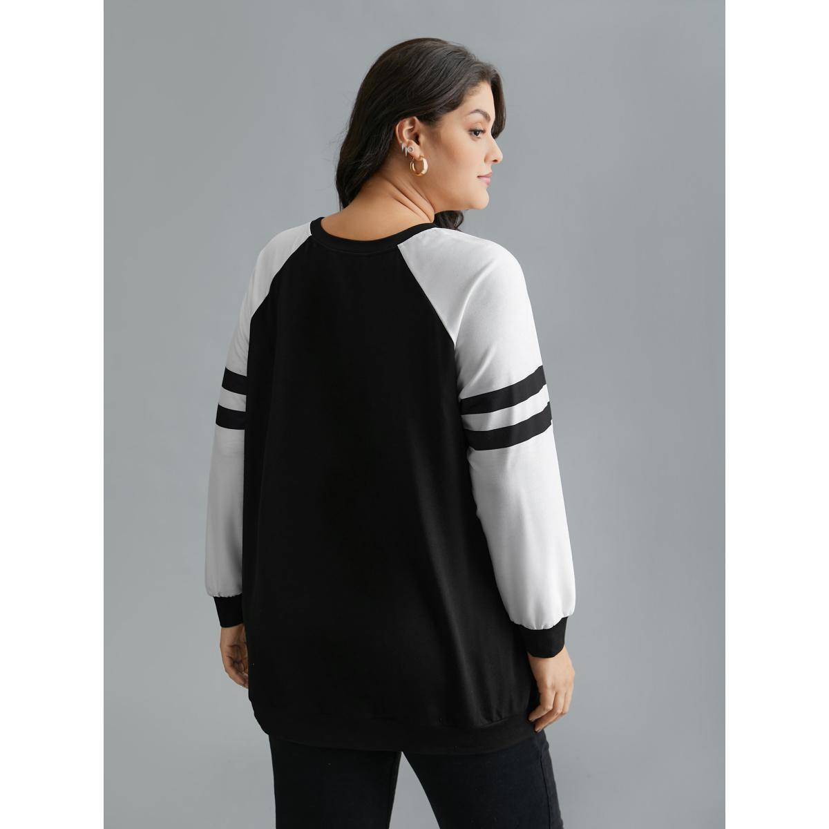 Plus Size Color Block Raglan Sleeve Stretchy Sweatshirt Women Black Casual Contrast Round Neck Everyday Sweatshirts BloomChic 18-20/2X Product Image