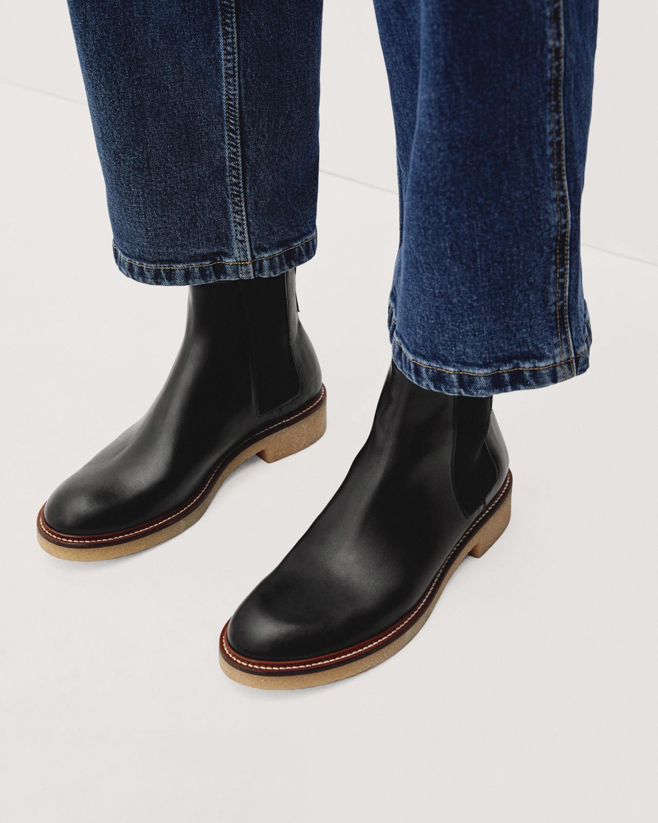 The Chelsea Boot Product Image