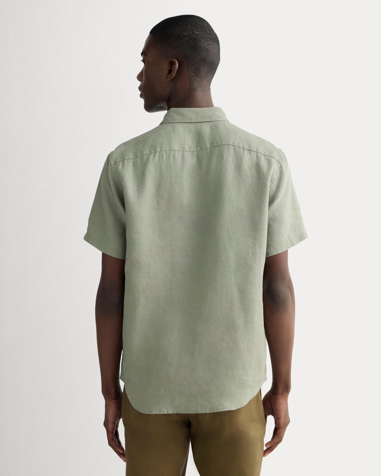 The Classic Short-Sleeve Shirt in Linen Product Image