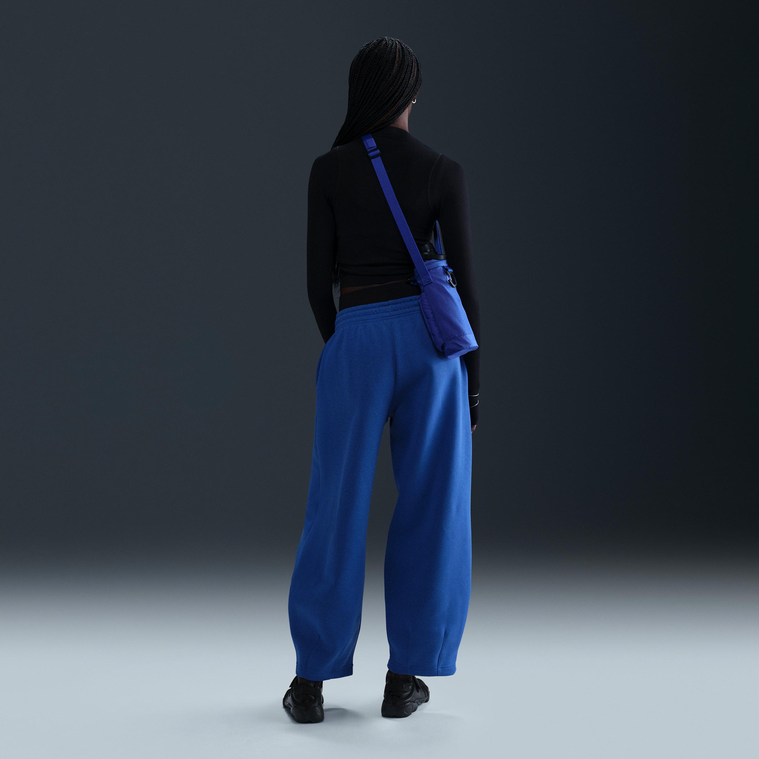Women's Nike Sportswear Phoenix Fleece Mid-Rise Oversized Tapered Pants Product Image