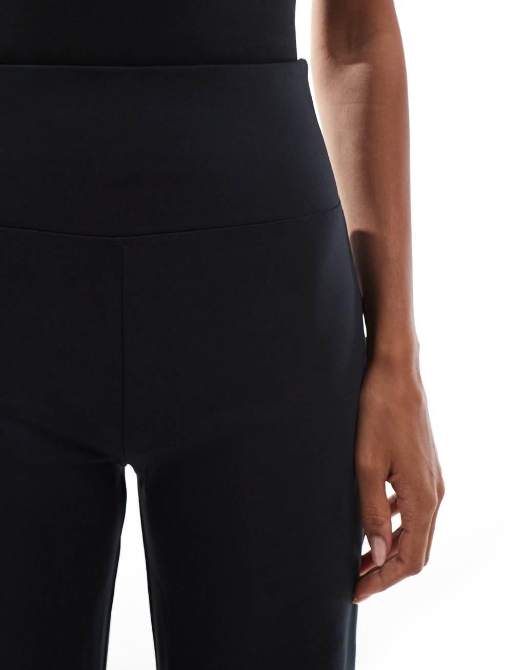 4505 Icon soft touch wide leg dance pant in black  Product Image