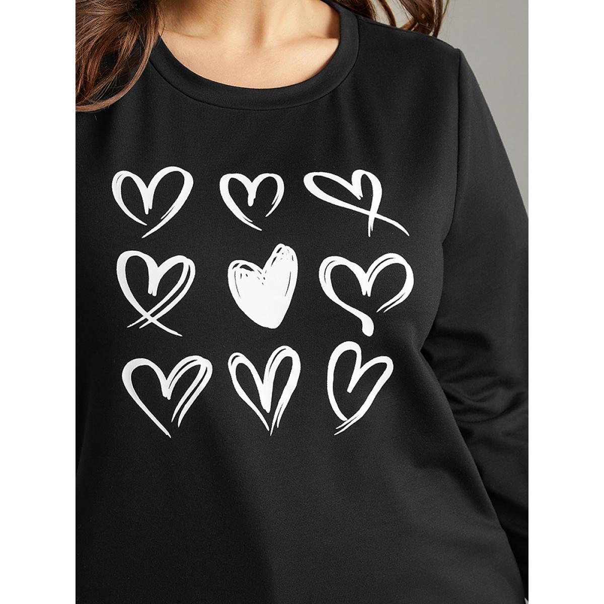 Plus Size Heart Print Round Neck Sweatshirt Women Black Casual Printed Dailywear Sweatshirts BloomChic 22-24/3X Product Image