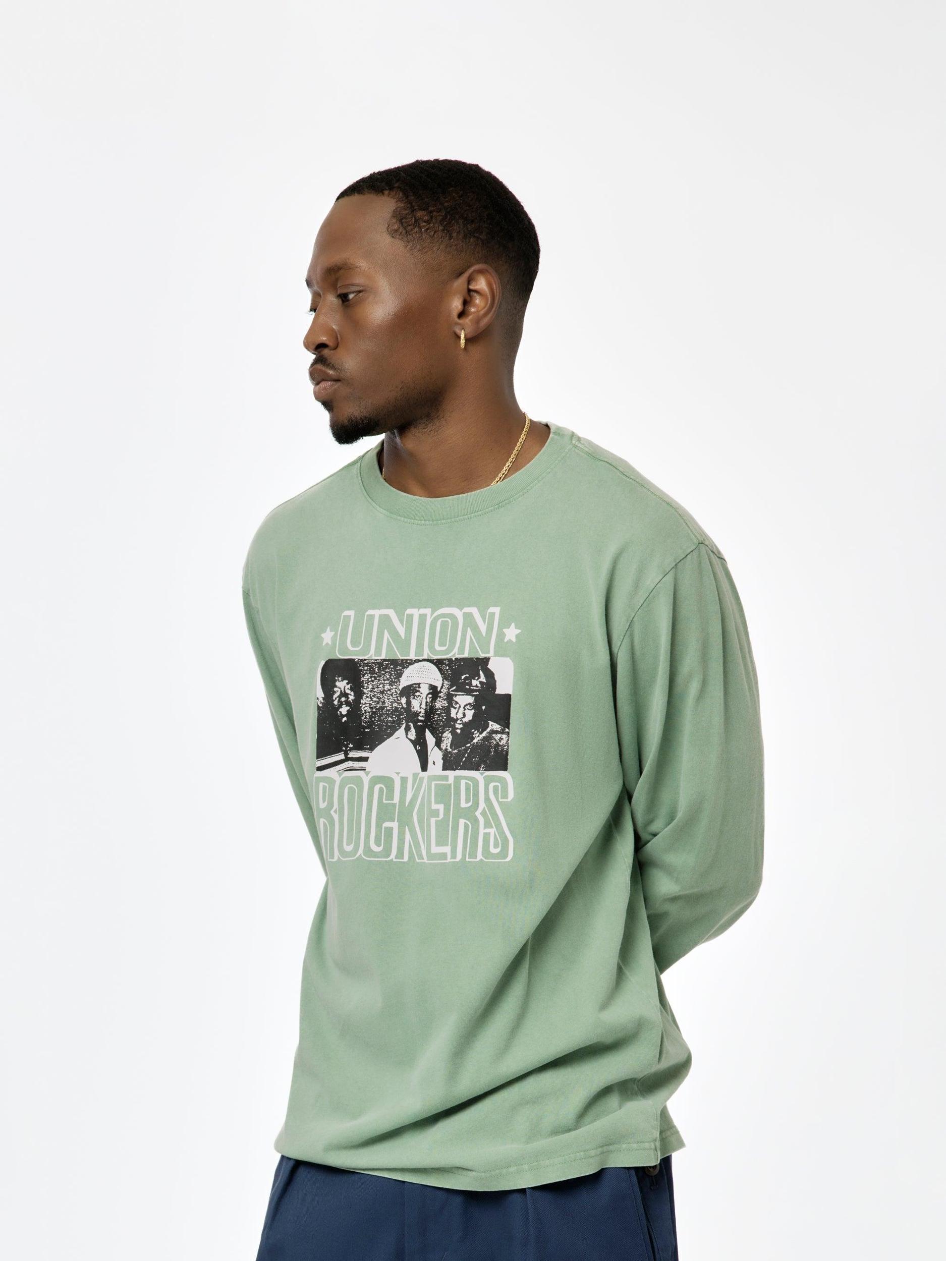 Flick Up L/S Tee (English Ivy) Product Image