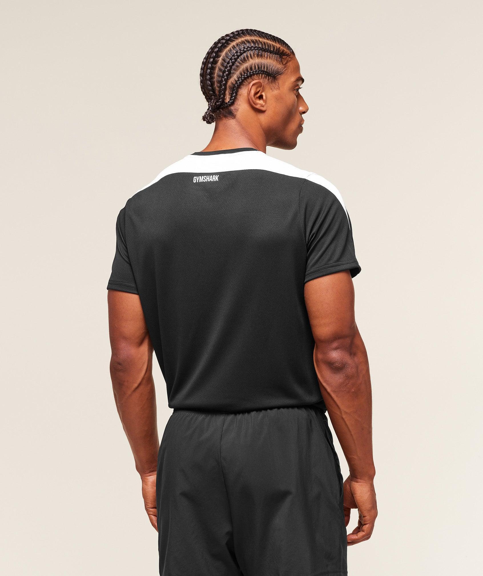 Gymshark Arrival Block T-Shirt - Black Male Product Image