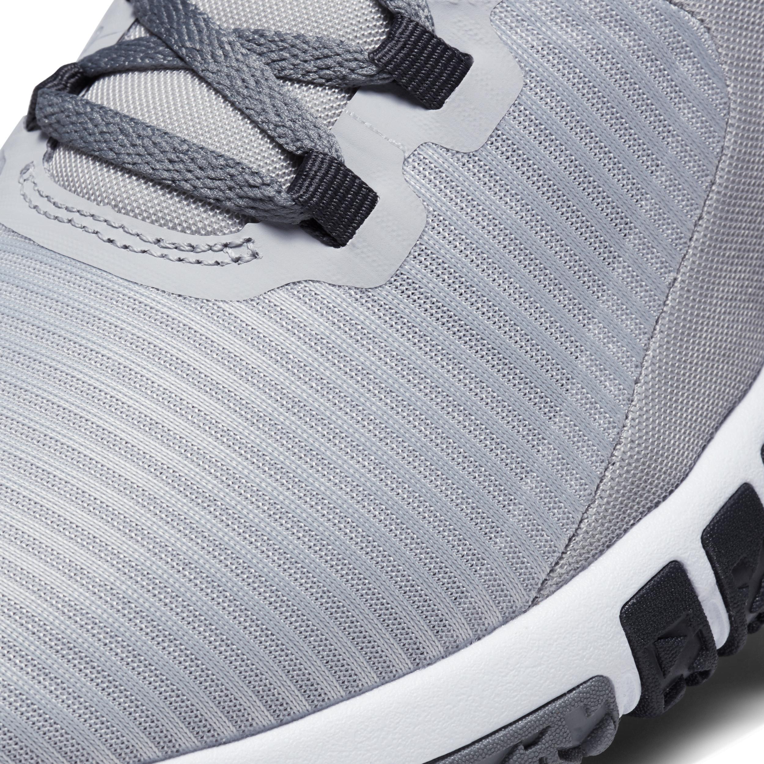 Nike Men's Flex Control 4 Workout Shoes Product Image