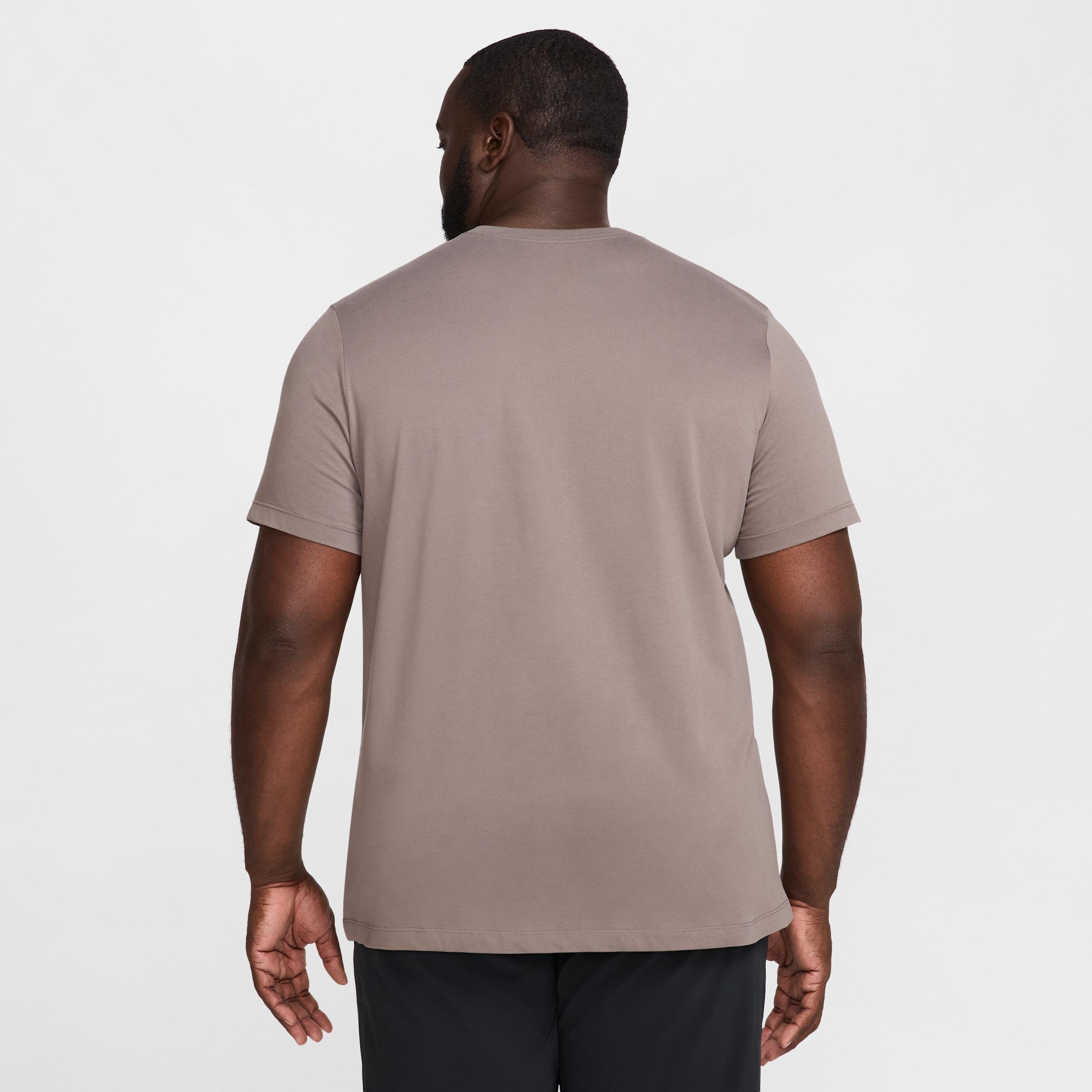 Nike Men's Dri-FIT Trail Running T-Shirt Product Image