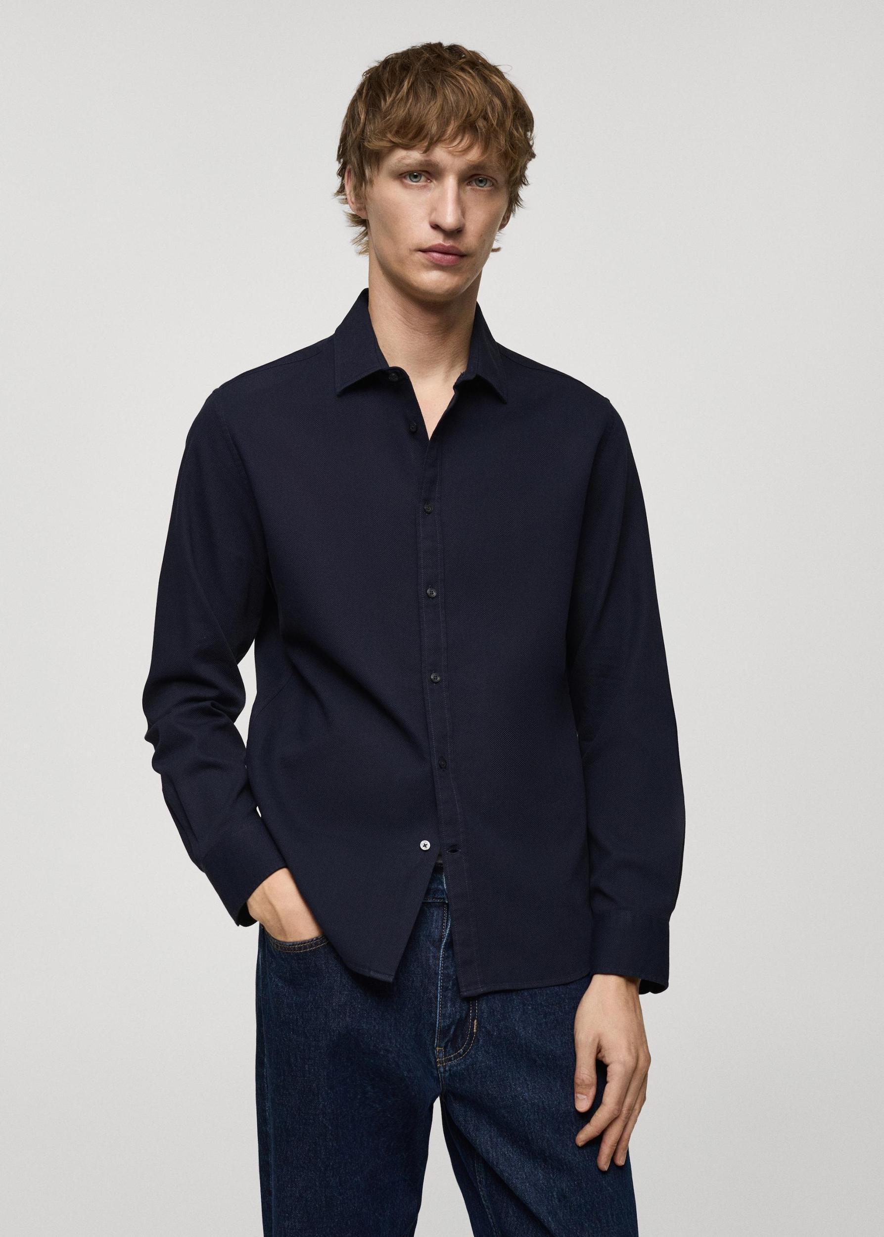 100% cotton regular-fit shirt - Men | MANGO USA Product Image