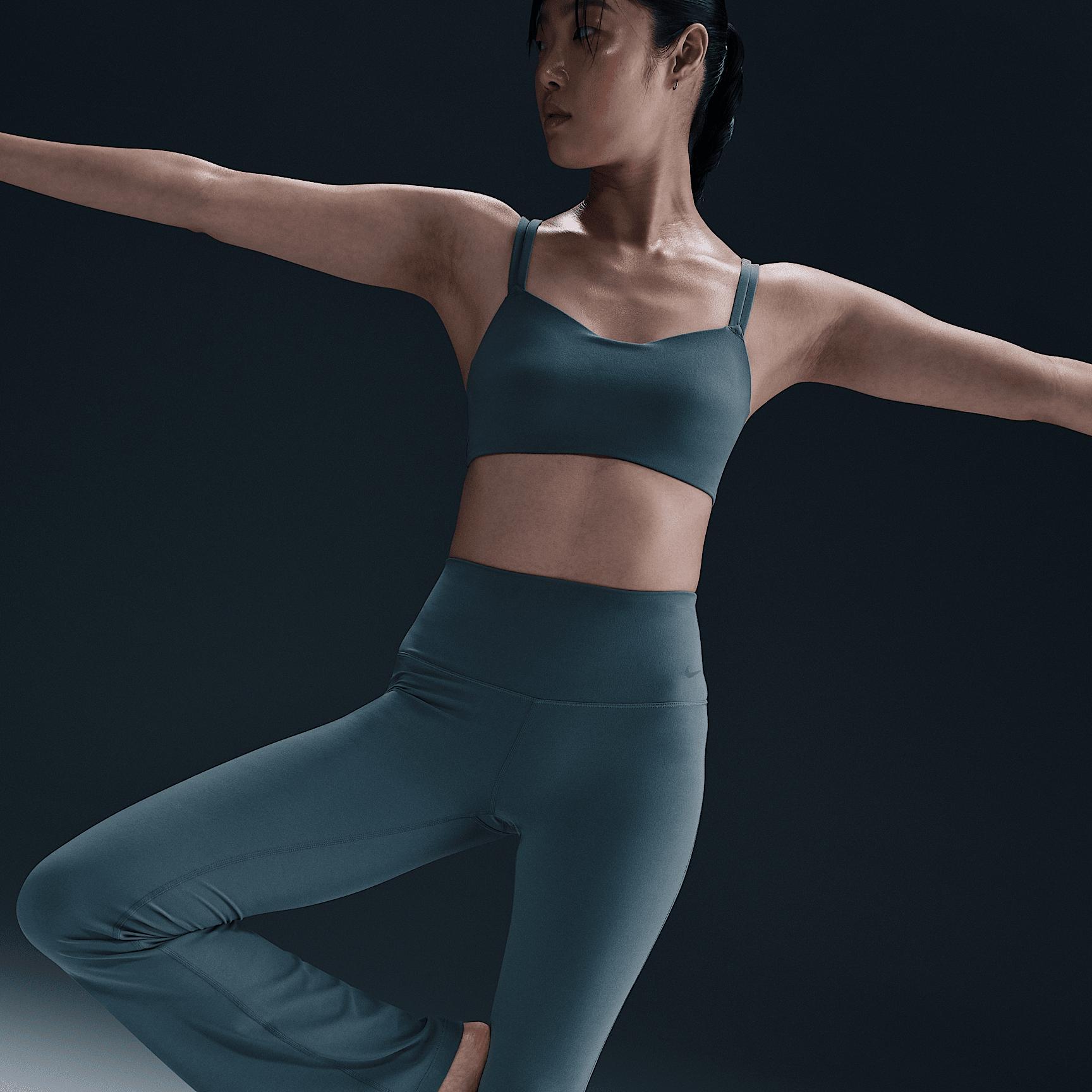 Nike Zenvy Women's High-Waisted Flared Leggings Product Image