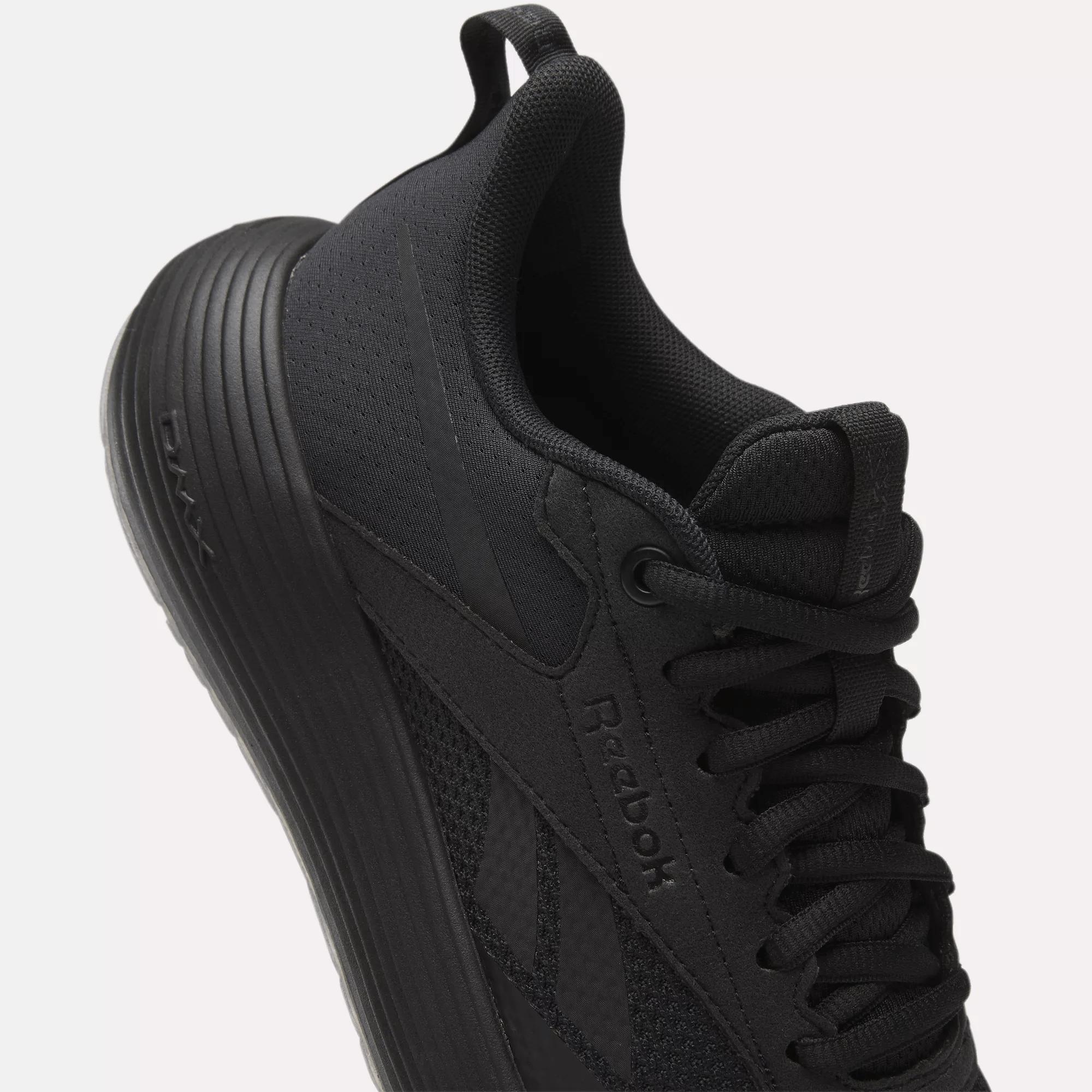 Walk Ultra 7 DMX MAX Extra-Wide Men's Shoes in Black Product Image
