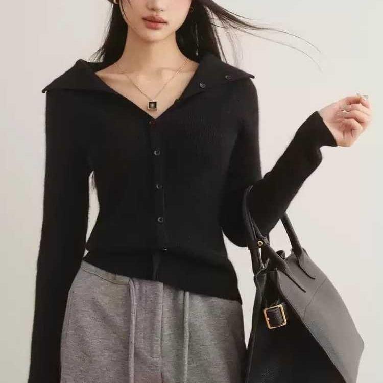 Collared Plain Button-Up Cardigan Product Image