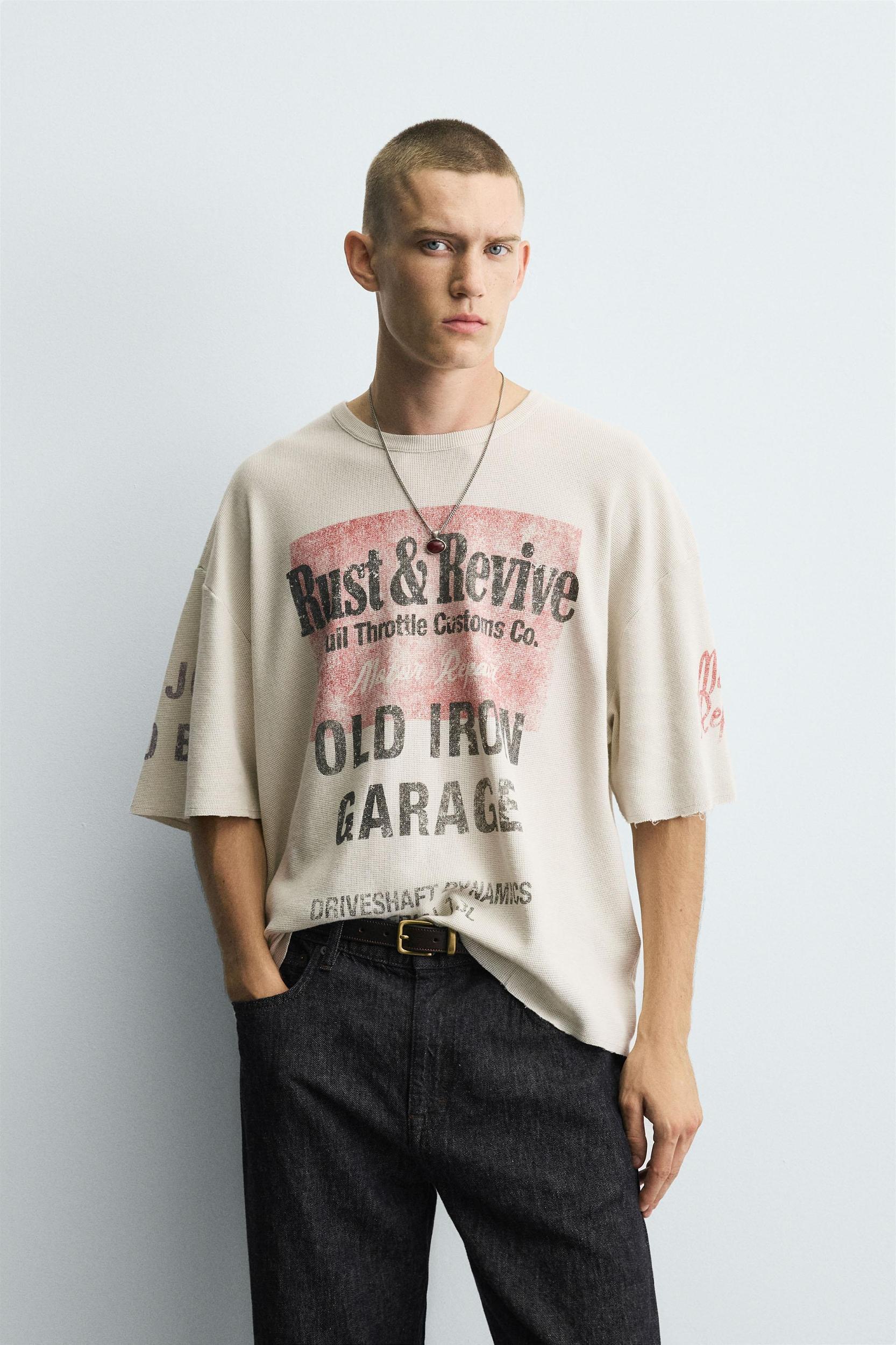 WASHED PRINT KNIT T-SHIRT Product Image