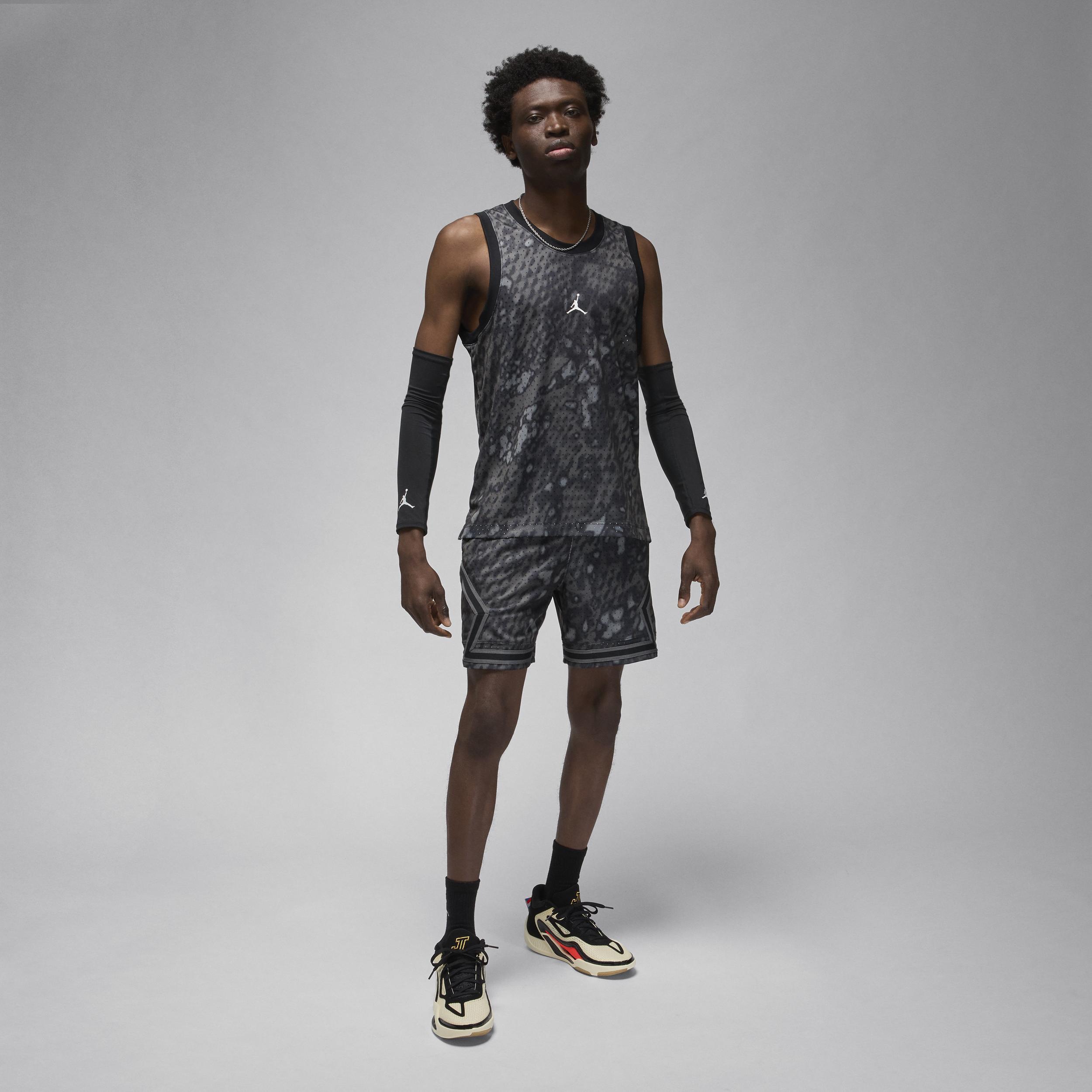 Jordan Sport Men's Diamond Shorts Product Image
