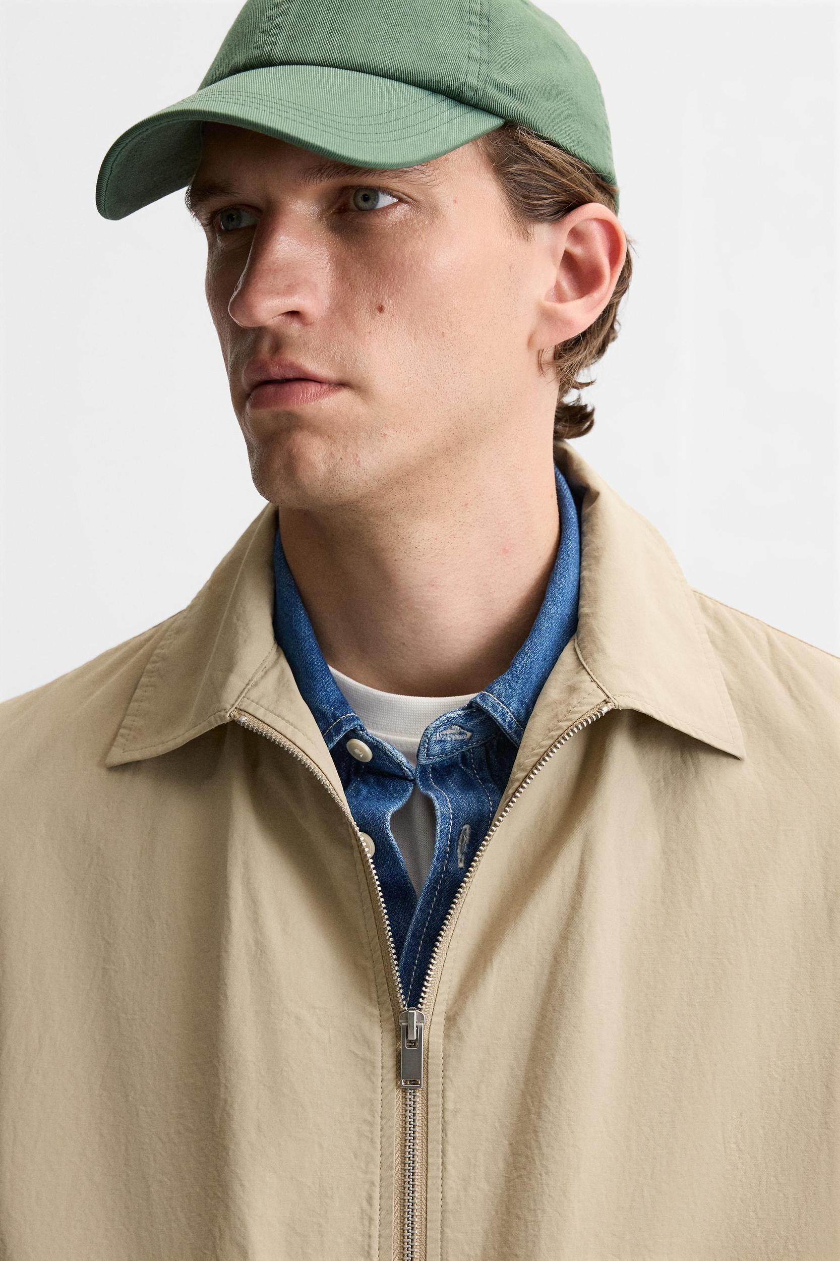 TECHNICAL JACKET Product Image