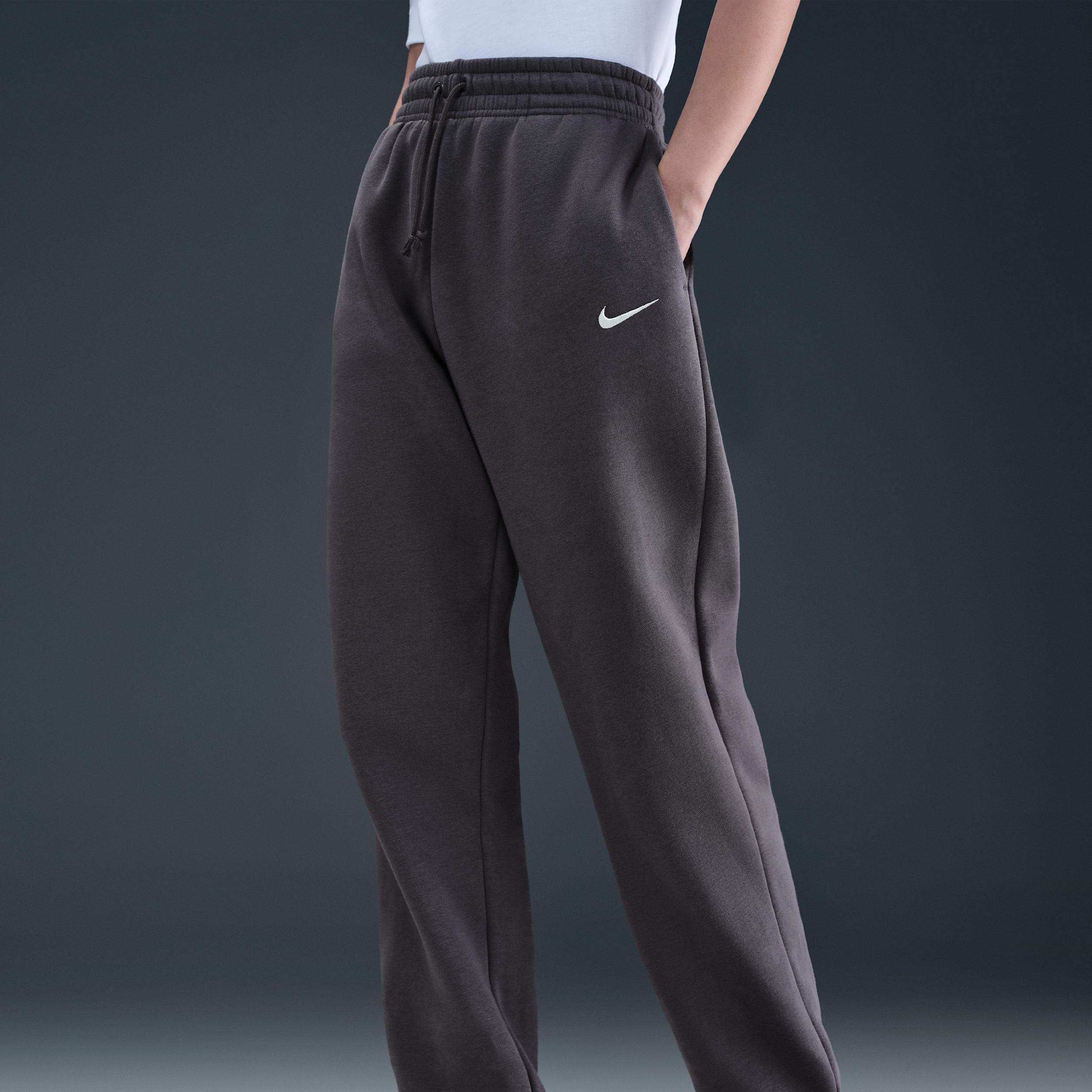Women's Nike Sportswear Phoenix Fleece High-Waisted Oversized Sweatpants Product Image