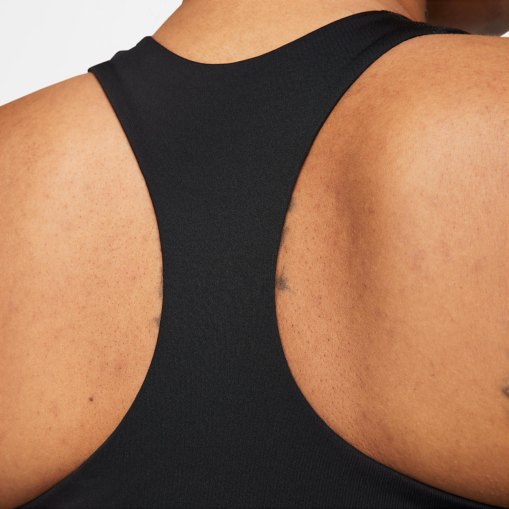 Nike Swoosh Women's Medium-Support Padded Sports Bra Tank Product Image