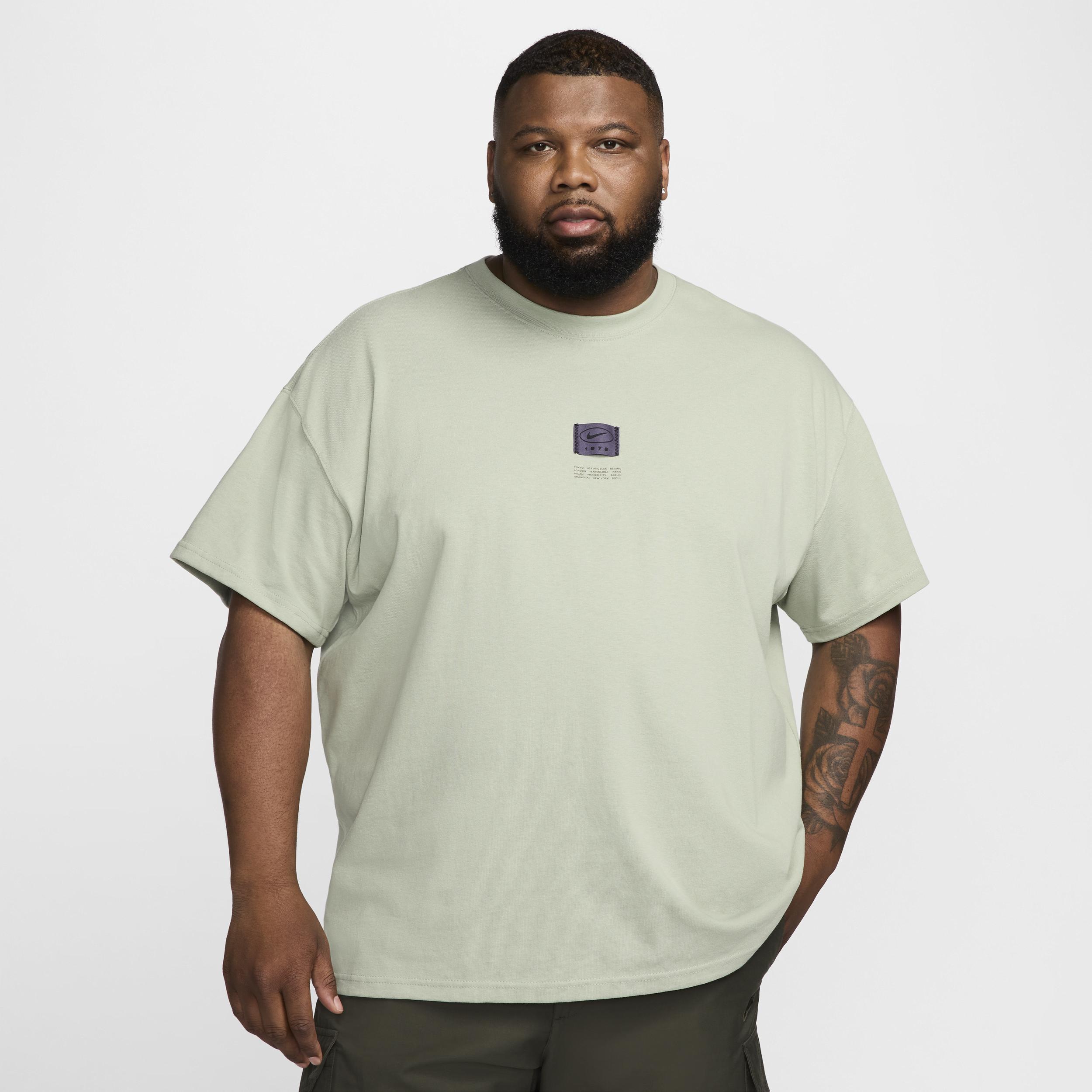Nike Sportswear Men's Max90 T-Shirt Product Image