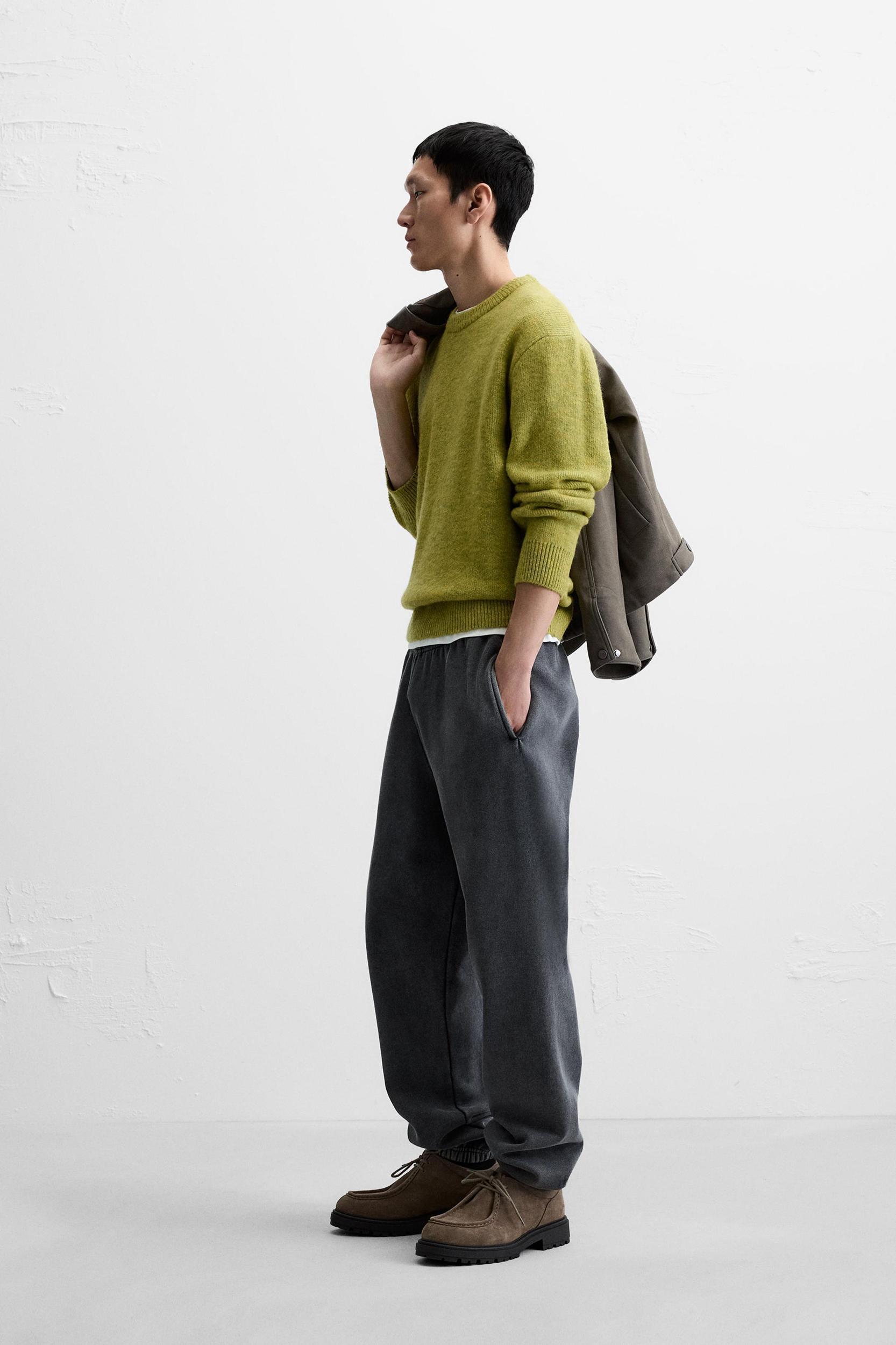 TEXTURED SWEATER Product Image