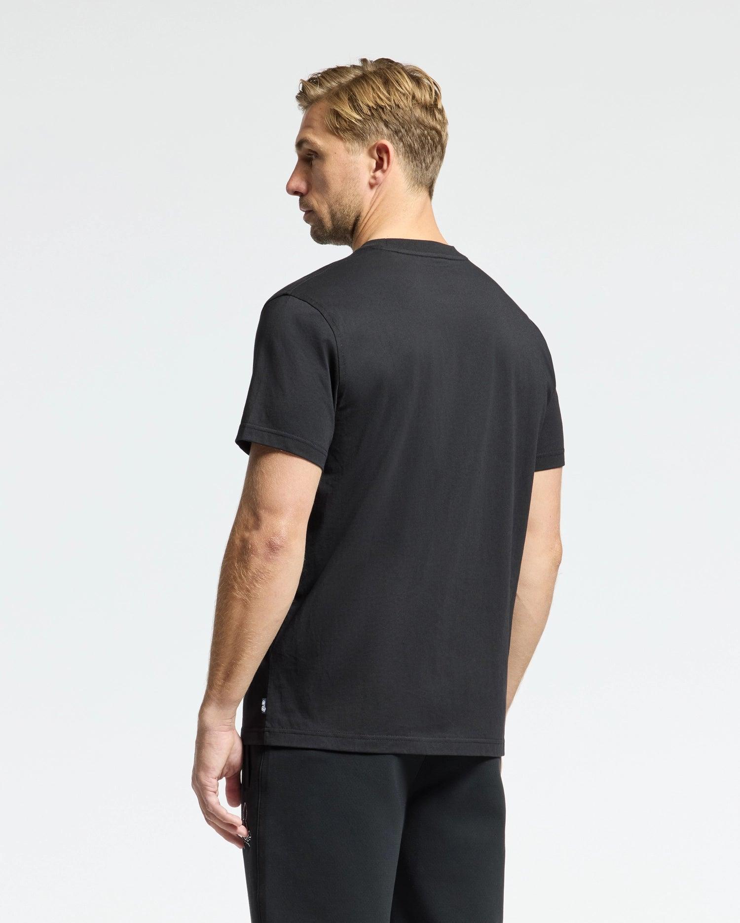 MENS DACANO FRONT GRAPHIC TEE - B6U314E200 Product Image