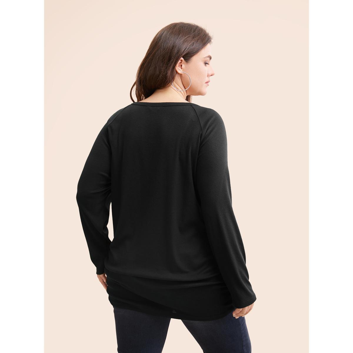Plus Size Plain Gathered Button Detail T-shirt Black Women Casual Gathered Plain Round Neck Dailywear T-shirts BloomChic 18-20/2X Product Image