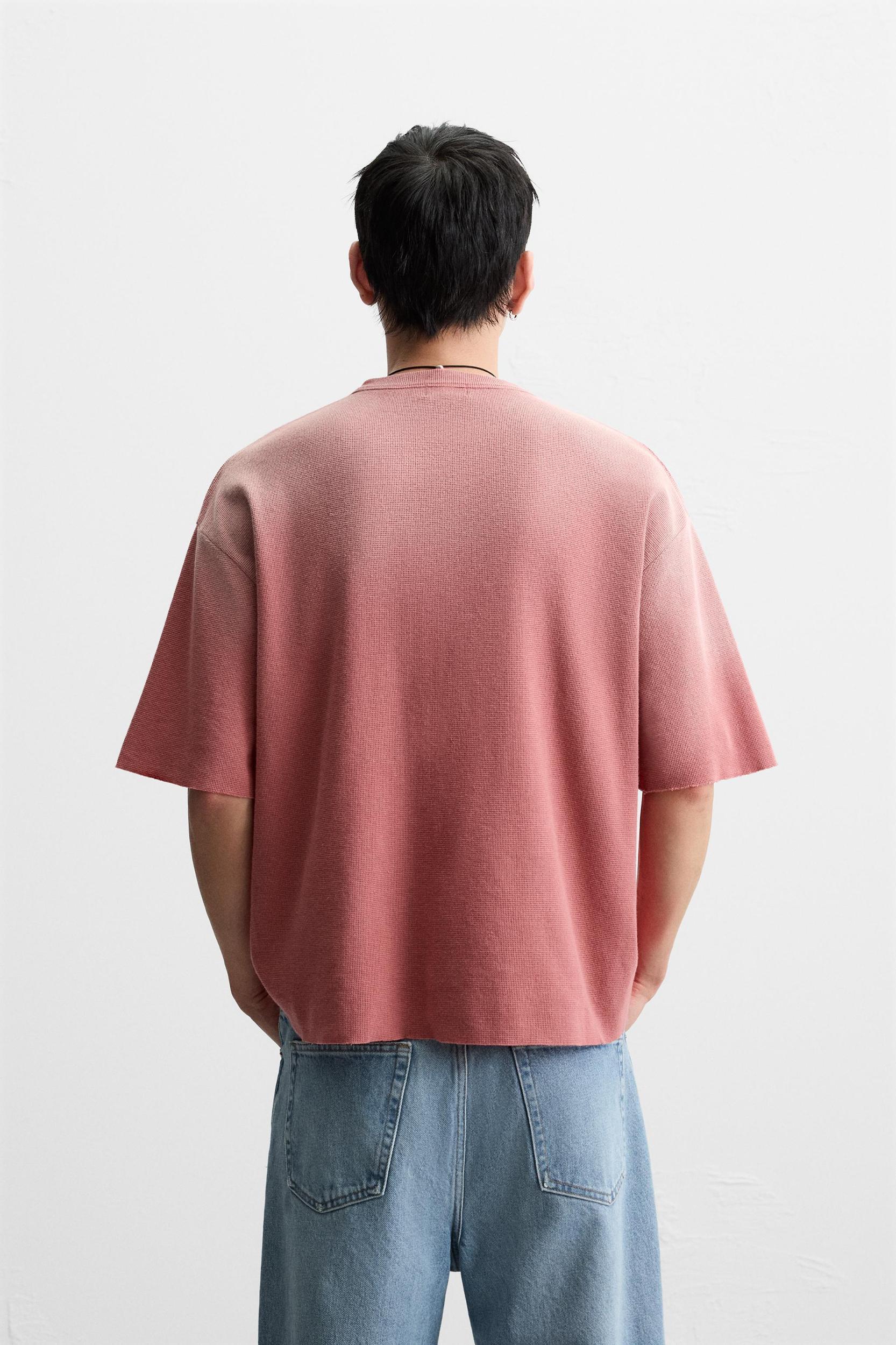 PRINTED KNIT T-SHIRT Product Image