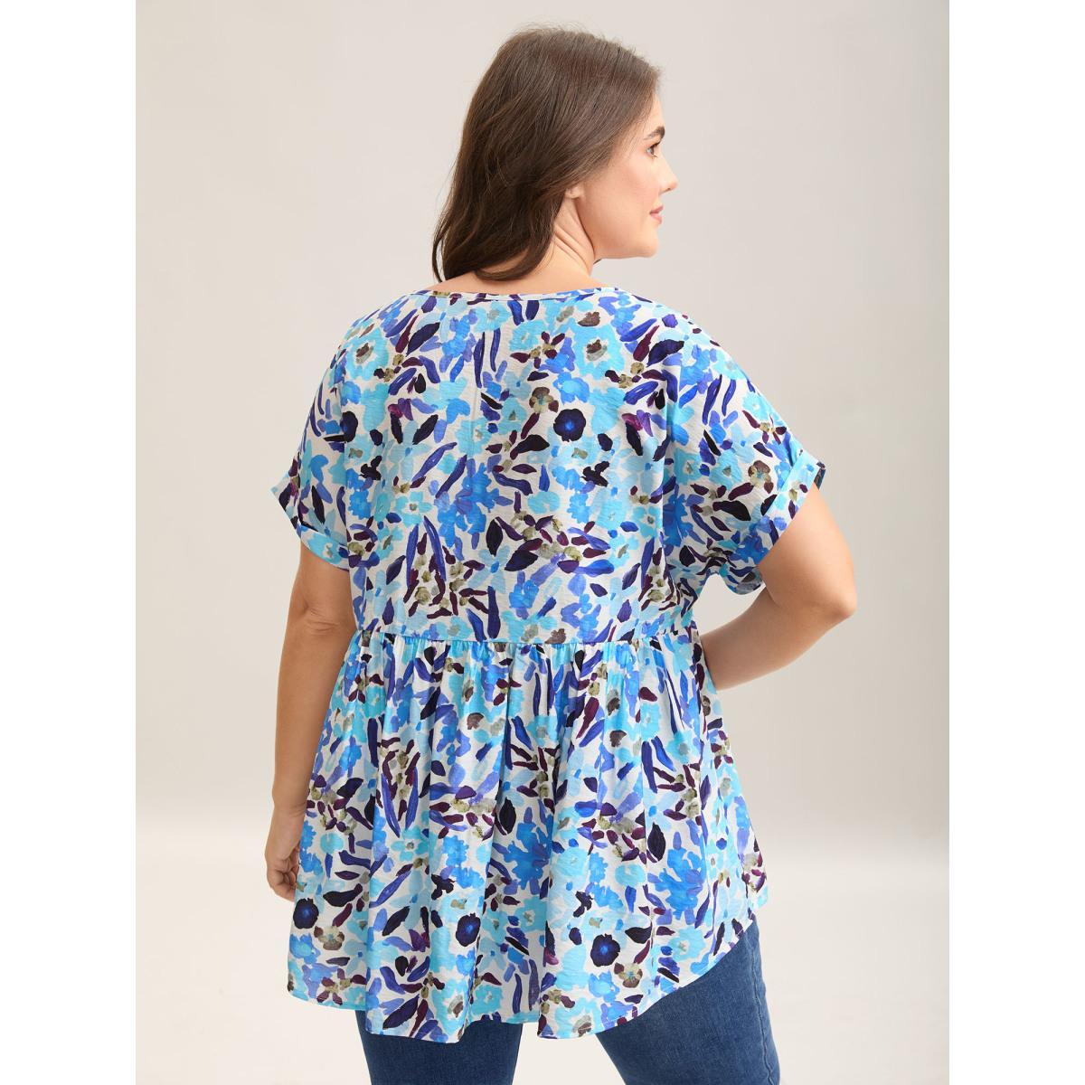 Plus Size LightBlue Fruit Print Curved Hem Batwing Sleeve Blouse Women Casual Cap Sleeve Round Neck Everyday Blouses BloomChic 18-20/2X Product Image