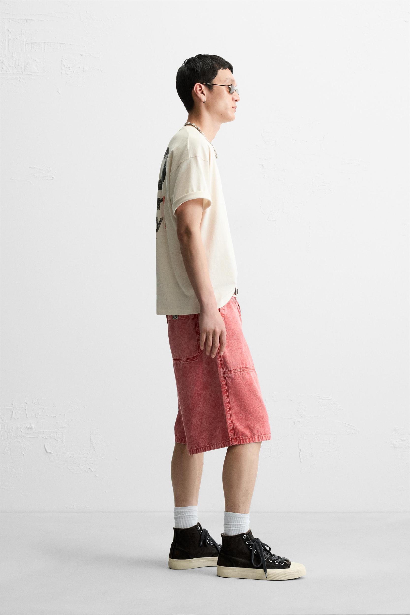WASHED PRINT T-SHIRT Product Image