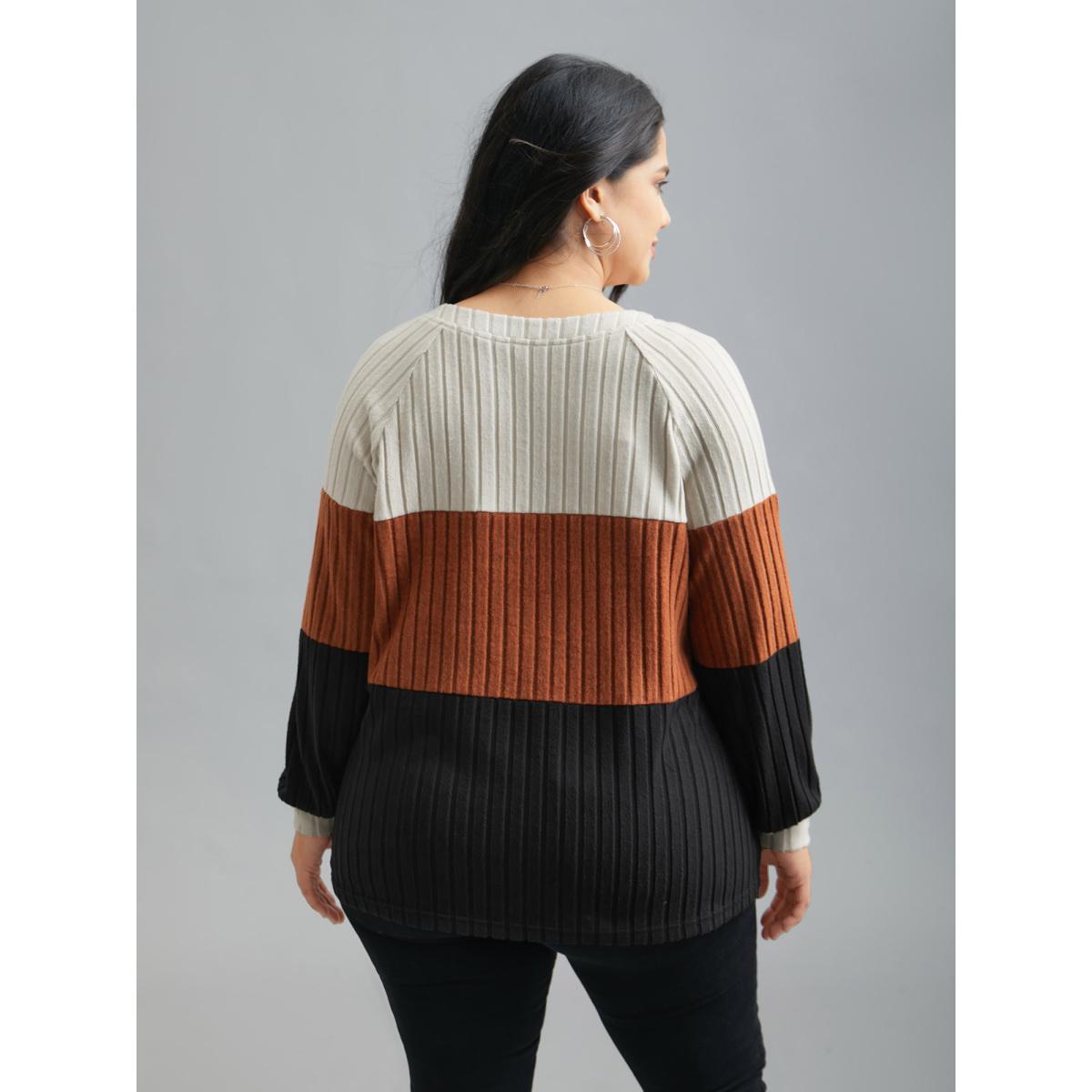 Plus Size Colorblock Contrast Texture Pit Strip T-shirt Beige Women Casual Texture V-neck Everyday T-shirts BloomChic 14-16/1X Product Image