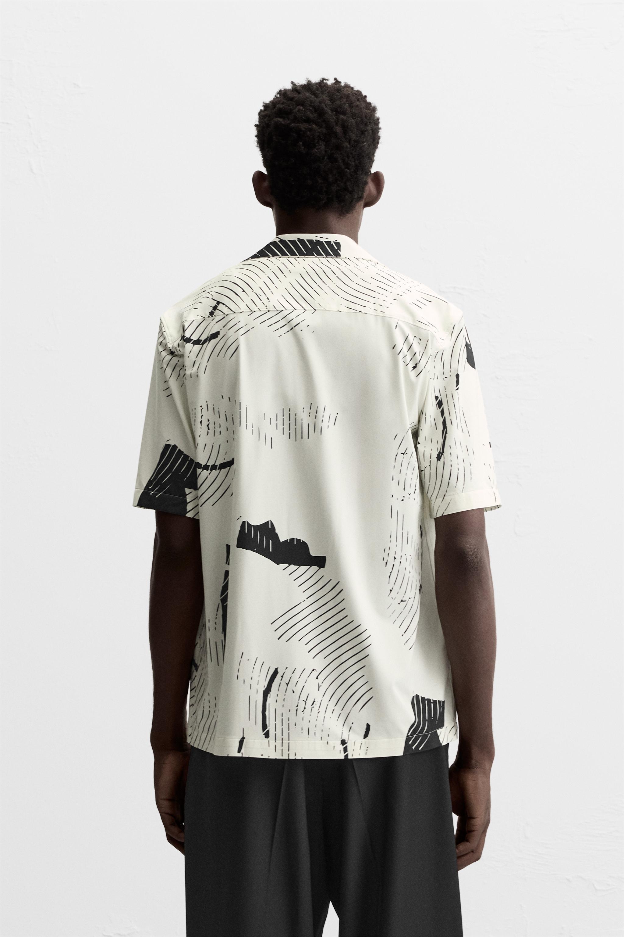 ABSTRACT PRINT STRETCH SHIRT Product Image