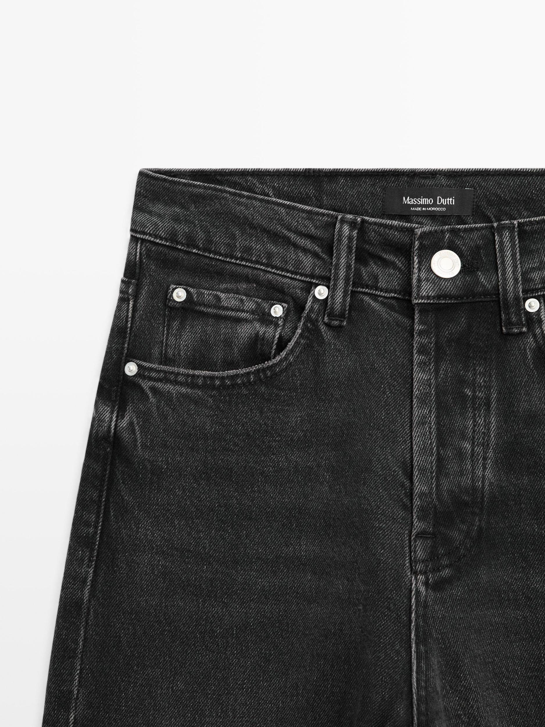 Straight-leg high-waist jeans Product Image