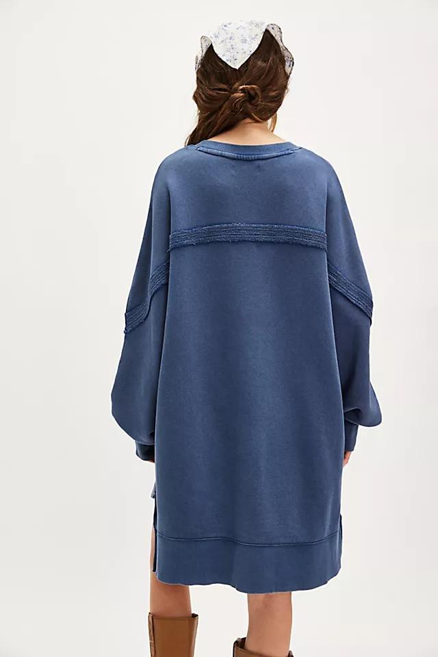 Taylor Sweatshirt Product Image