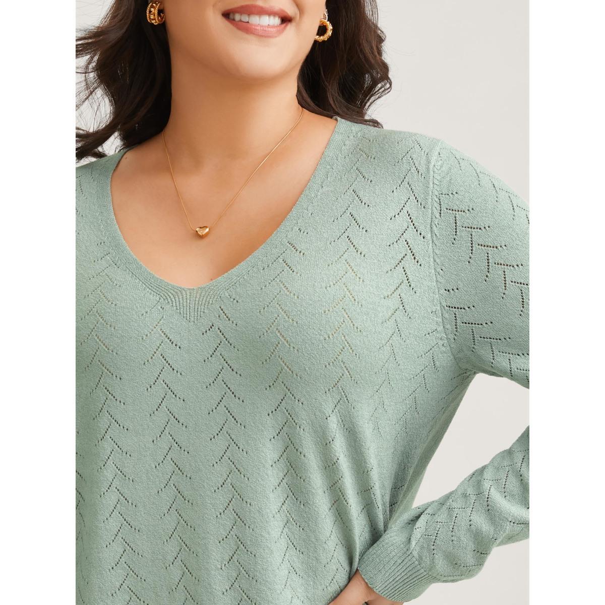 Plus Size Texture V Neck Lightweight Pullover Greenbean Women Casual Long Sleeve V-neck Everyday Pullovers BloomChic 22-24/3X Product Image