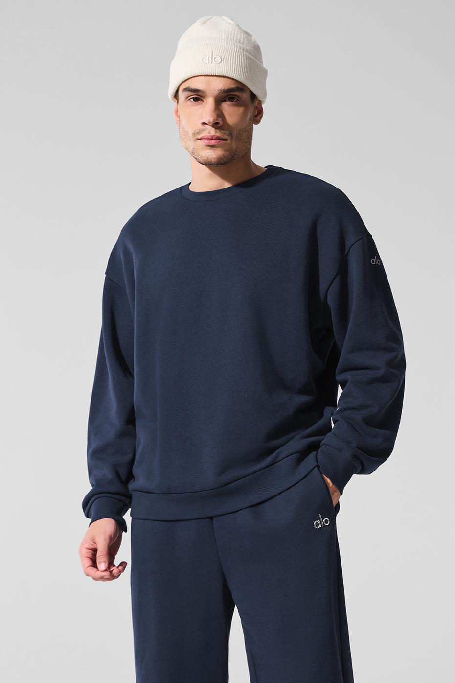 Chill Crew Neck Pullover - Navy Product Image