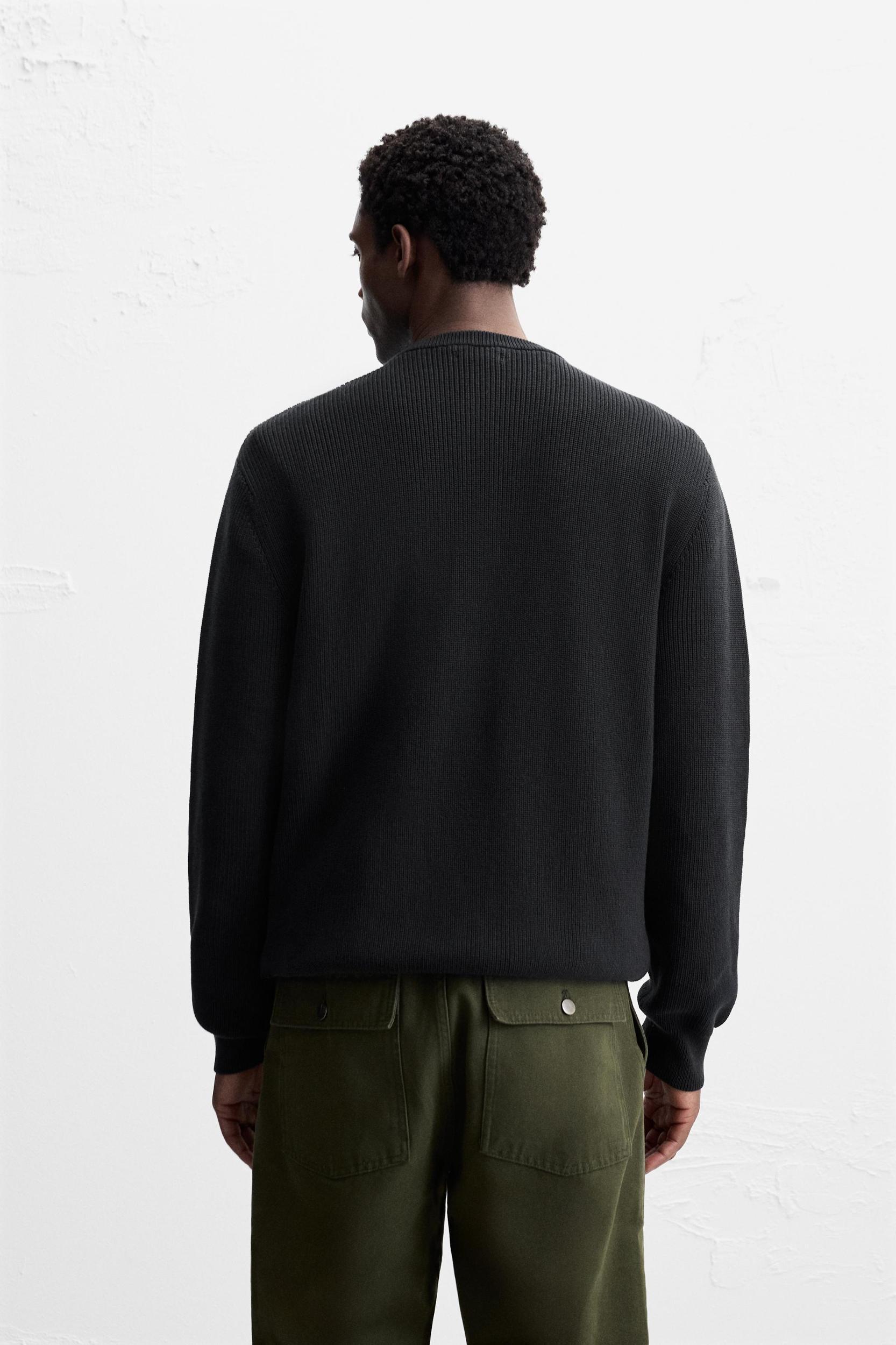 BUTTONED PURL KNIT SWEATER Product Image