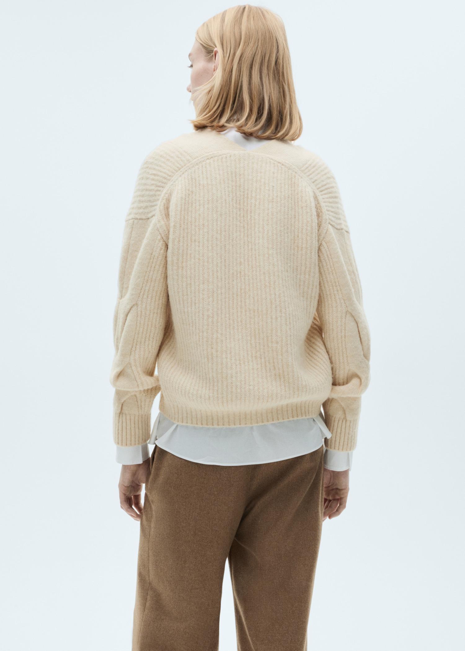 V-neck braided sweater - Women | MANGO USA Product Image
