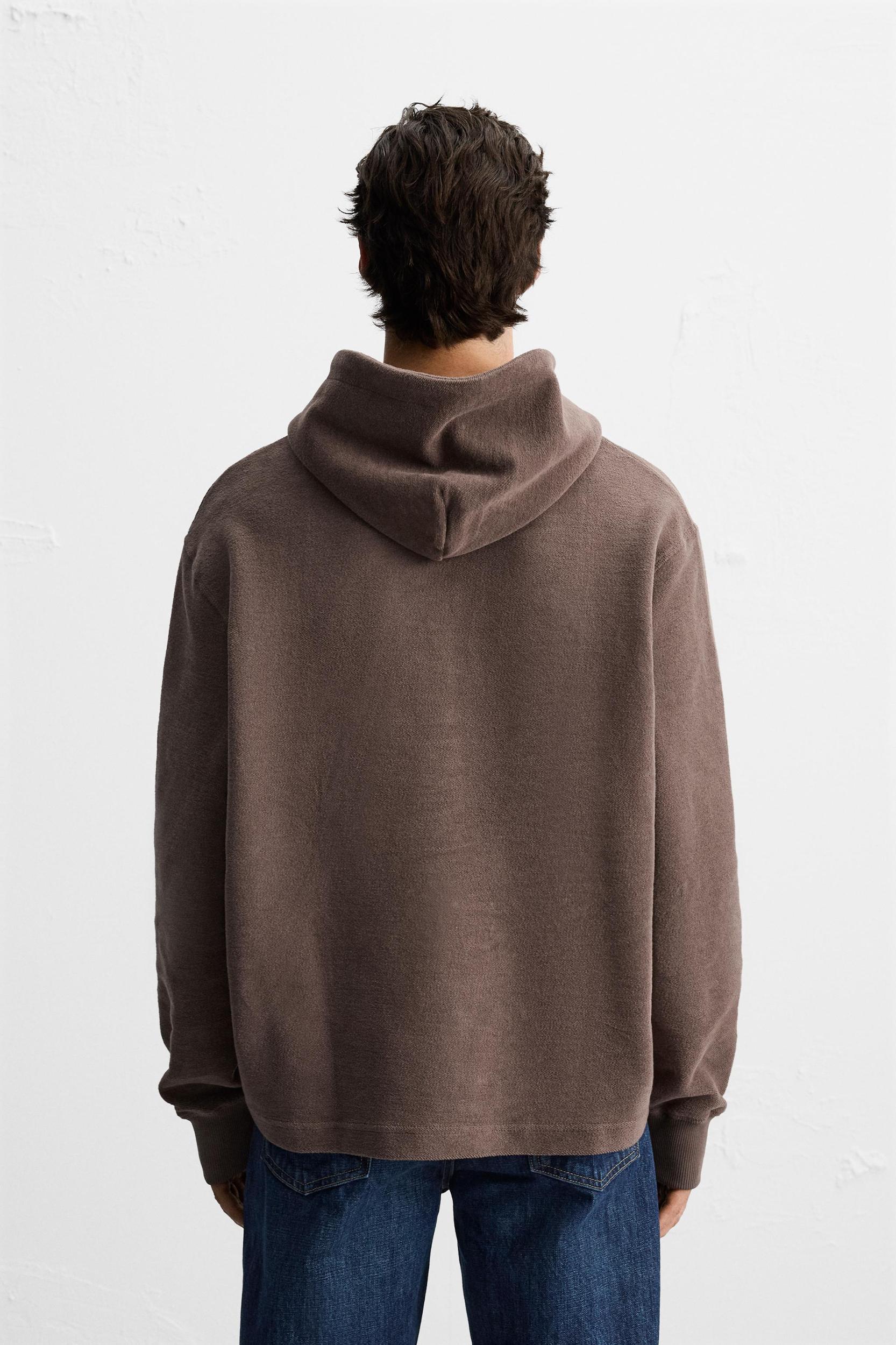 TEXTURED SWEATSHIRT Product Image