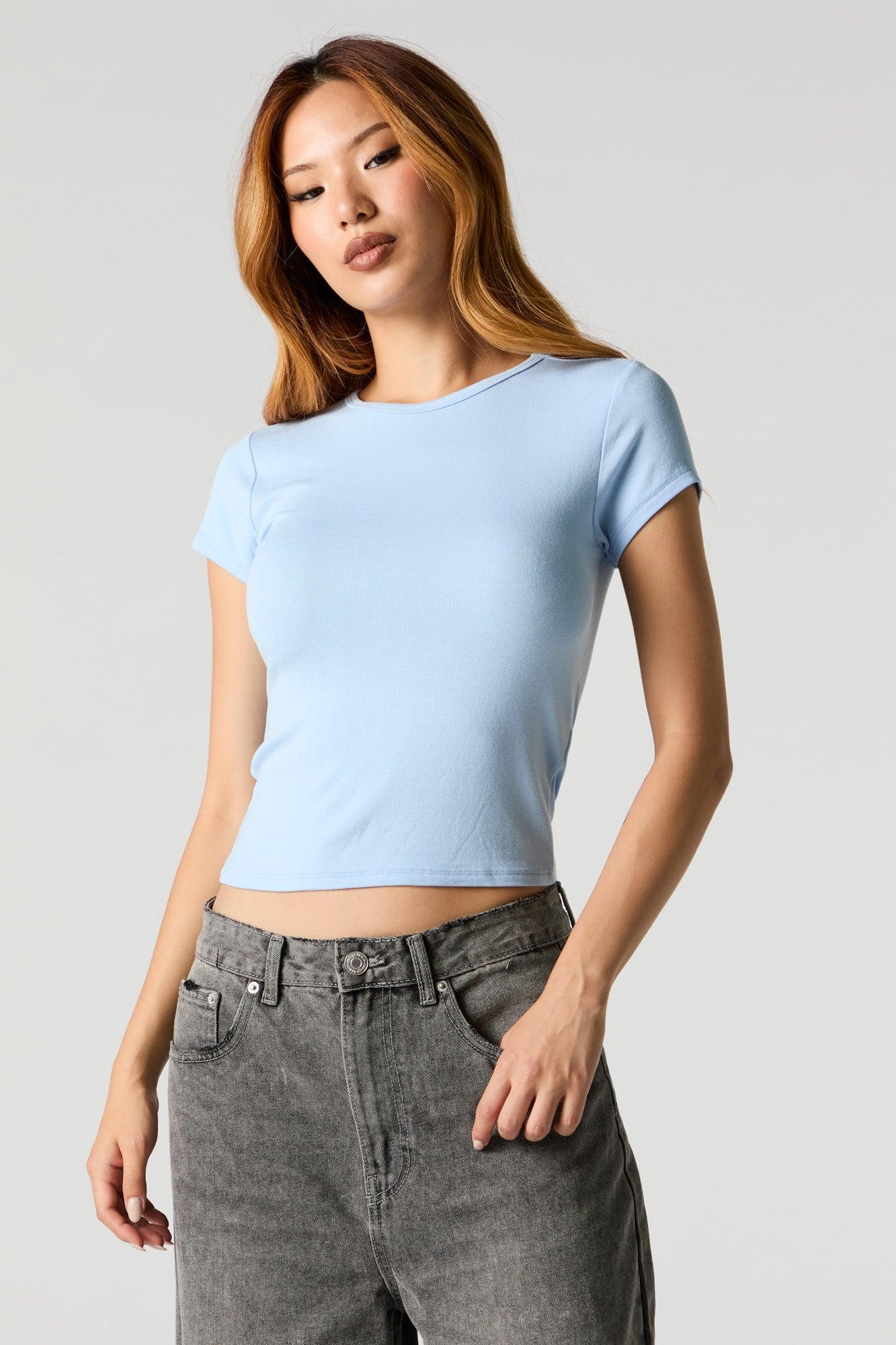 Skimmer Crewneck T-Shirt Female Product Image